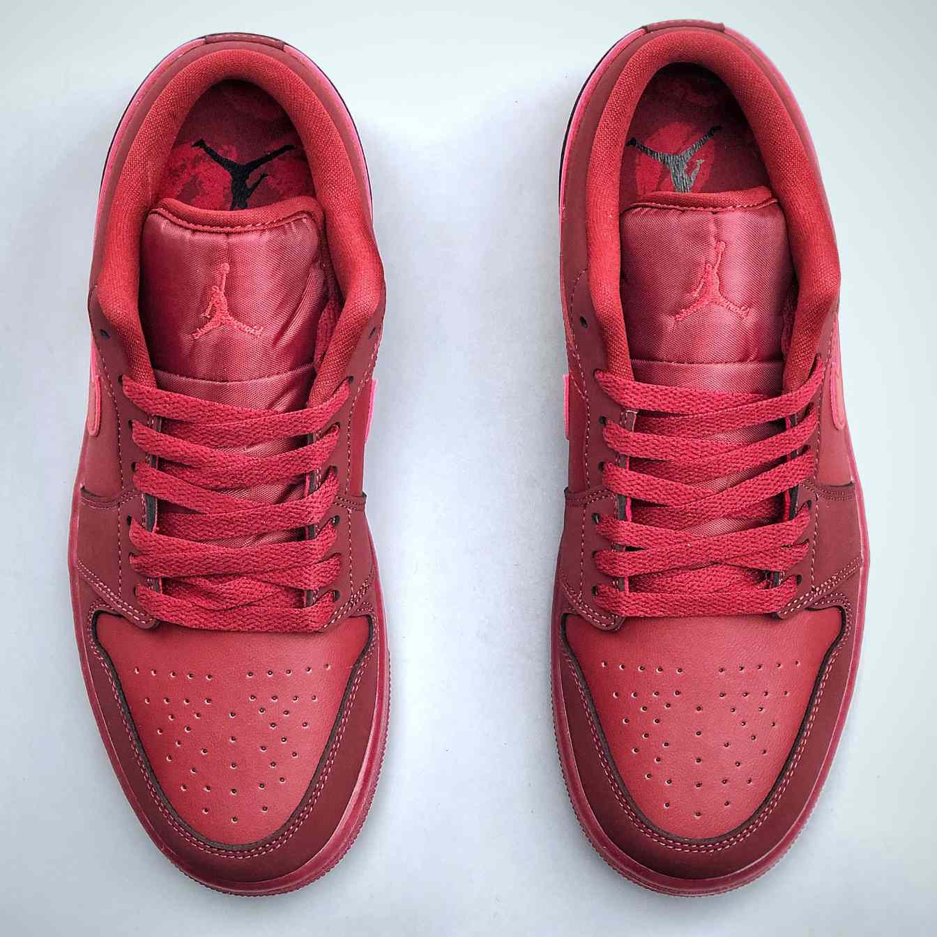 Air Jordan 1 Low  In Team Red/Sierra Red IB7012-600  - DesignerGu