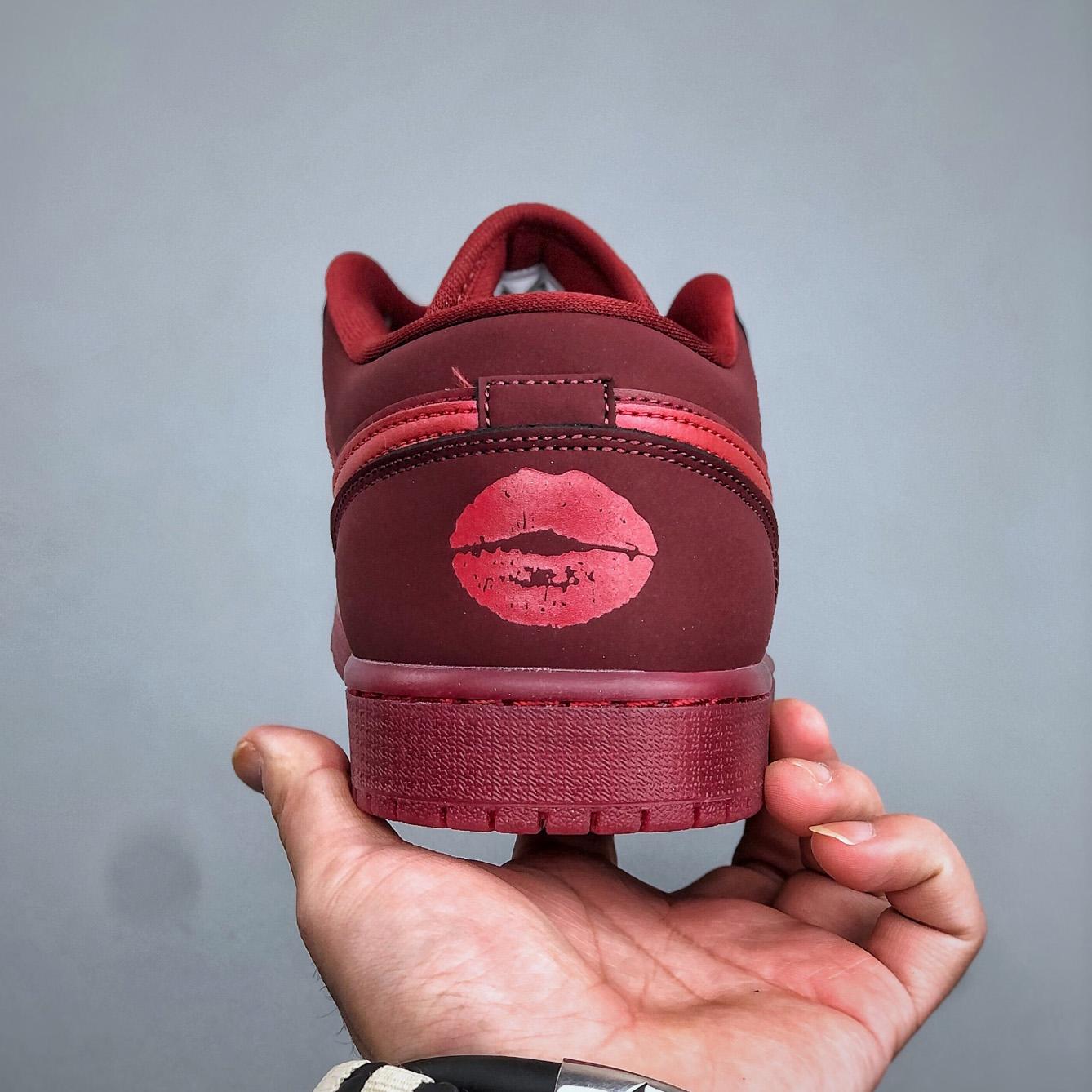 Air Jordan 1 Low  In Team Red/Sierra Red IB7012-600  - DesignerGu