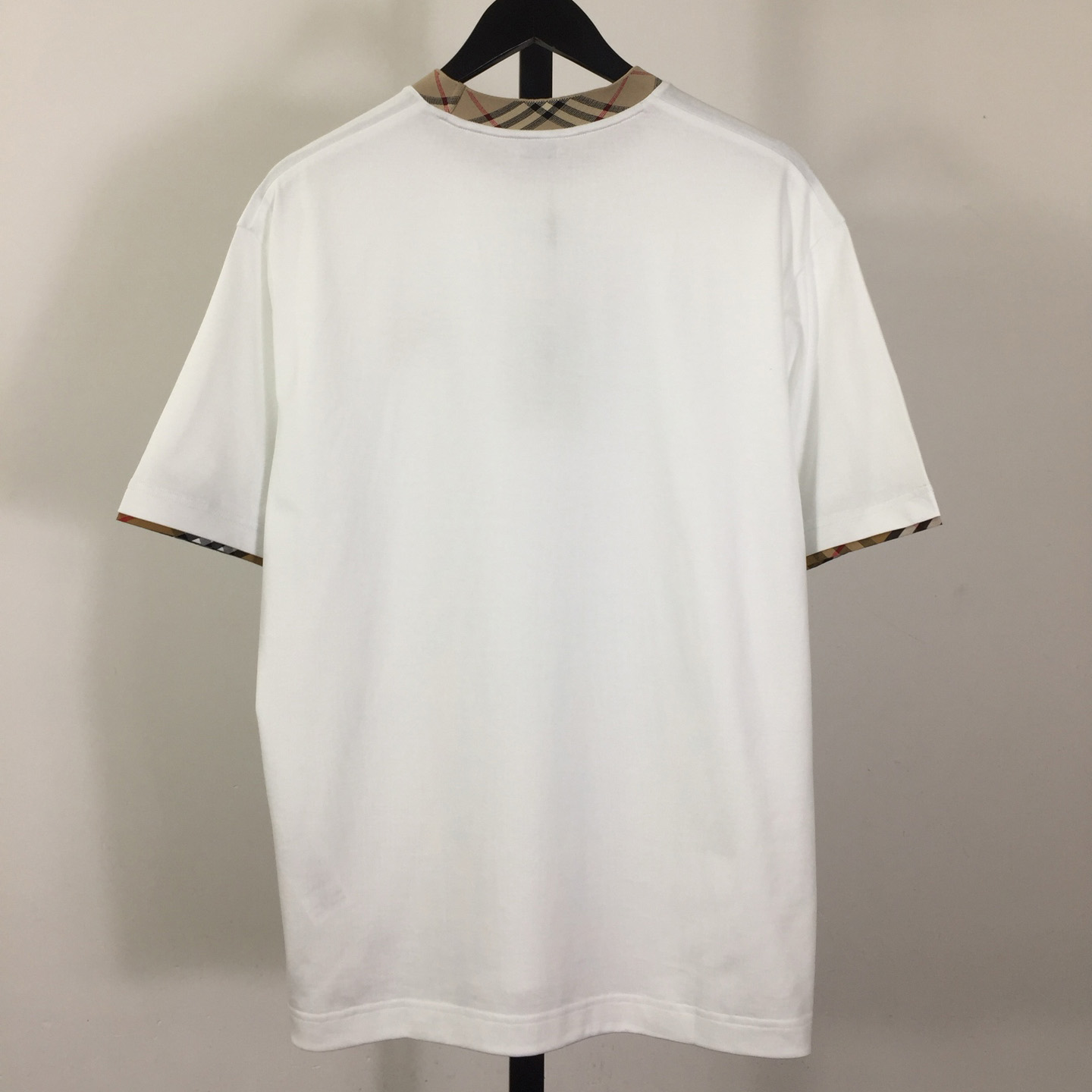 Burberry Logo Cotton T-shirt - DesignerGu