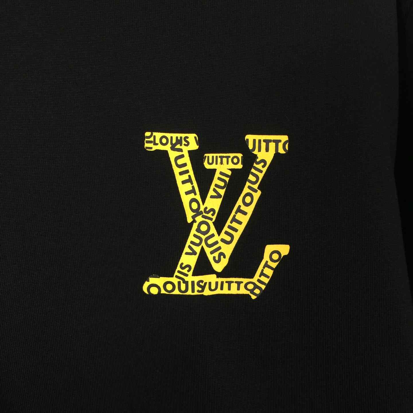Louis Vuitton Logo Cotton T-Shirt  - DesignerGu