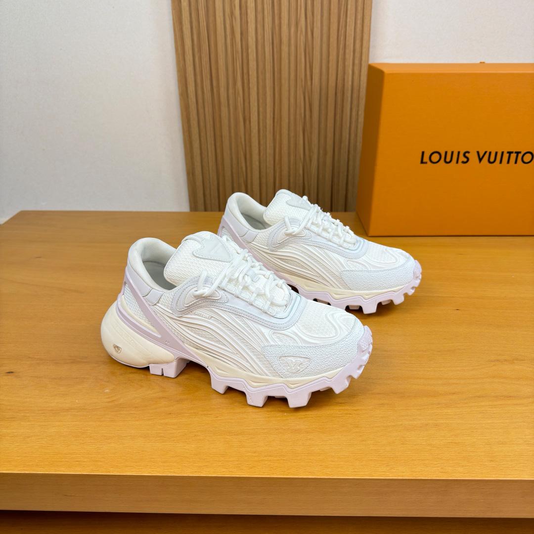 Louis Vuitton Summit Sneaker 1AJAEJ - DesignerGu