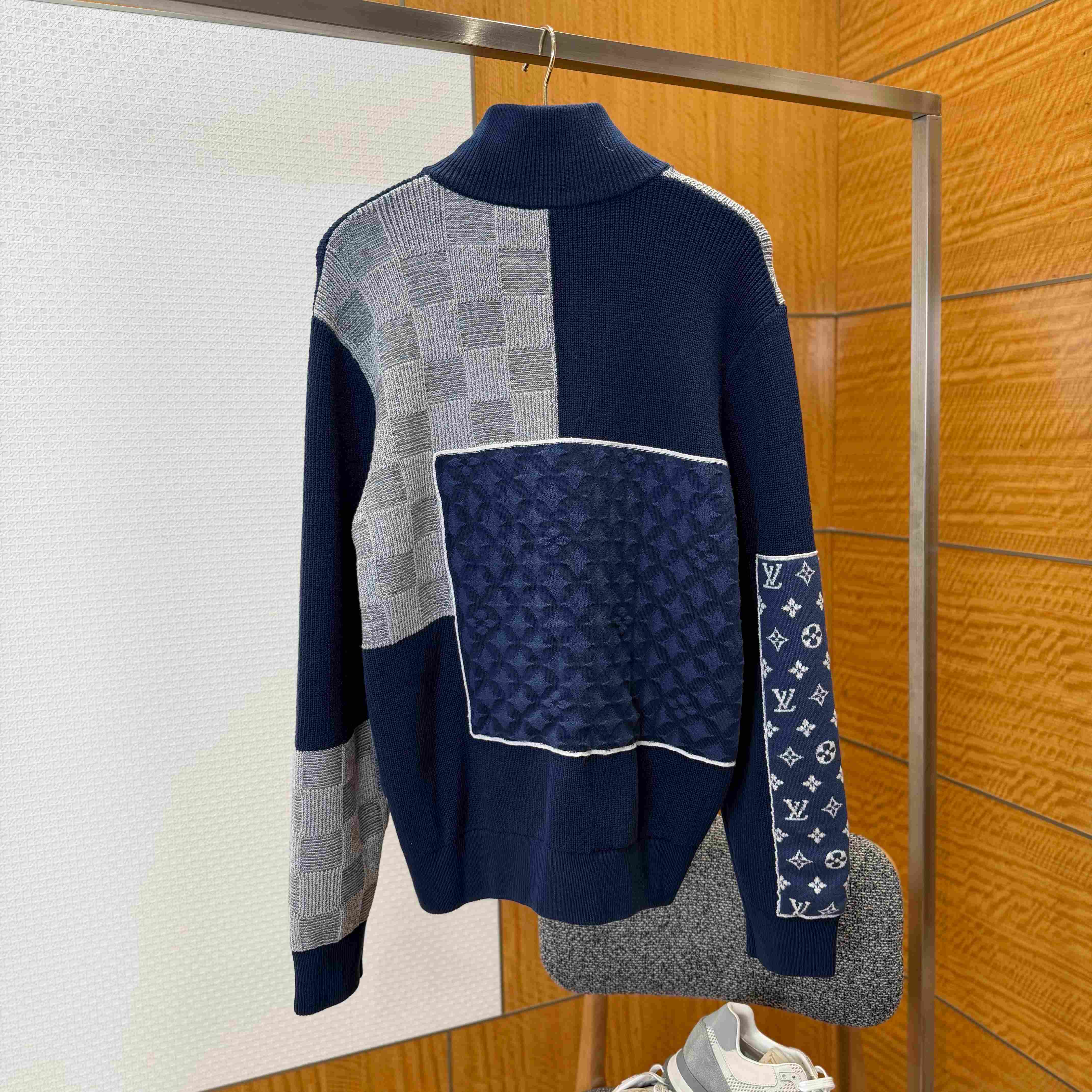 Louis Vuitton Zip Up Patchwork Tracktop 1AIMAA  - DesignerGu
