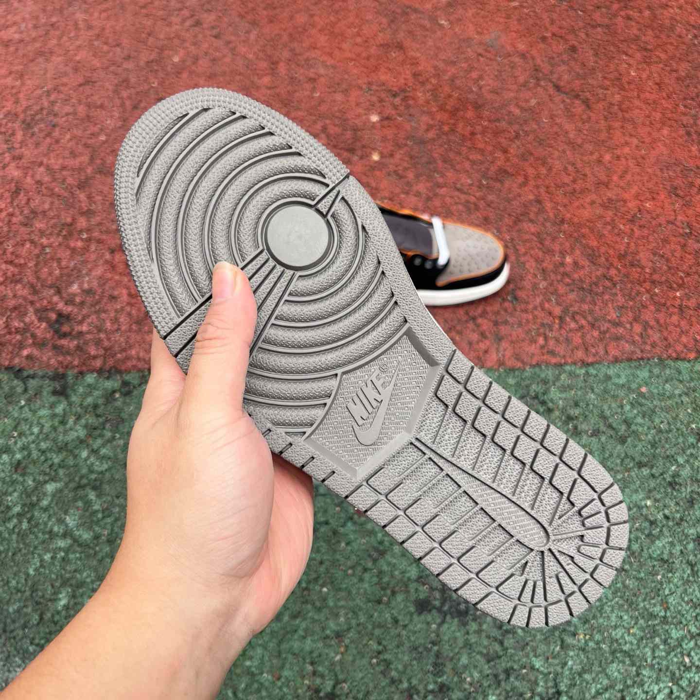 Travis Scott x Jordan Air Jordan 1 Low OG  Sneaker  - DesignerGu