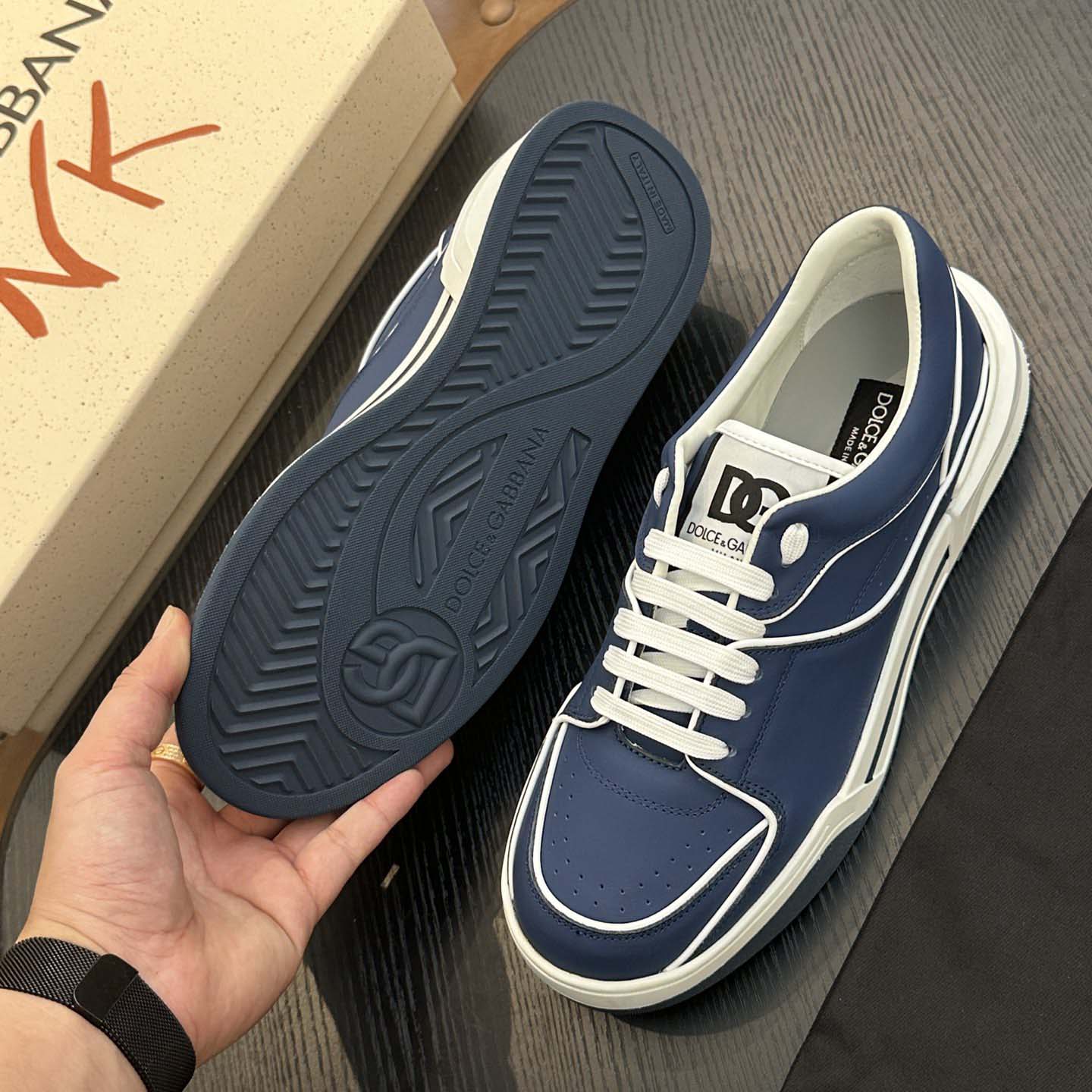 Dolce & Gabbana New Roma Leather Sneakers - DesignerGu