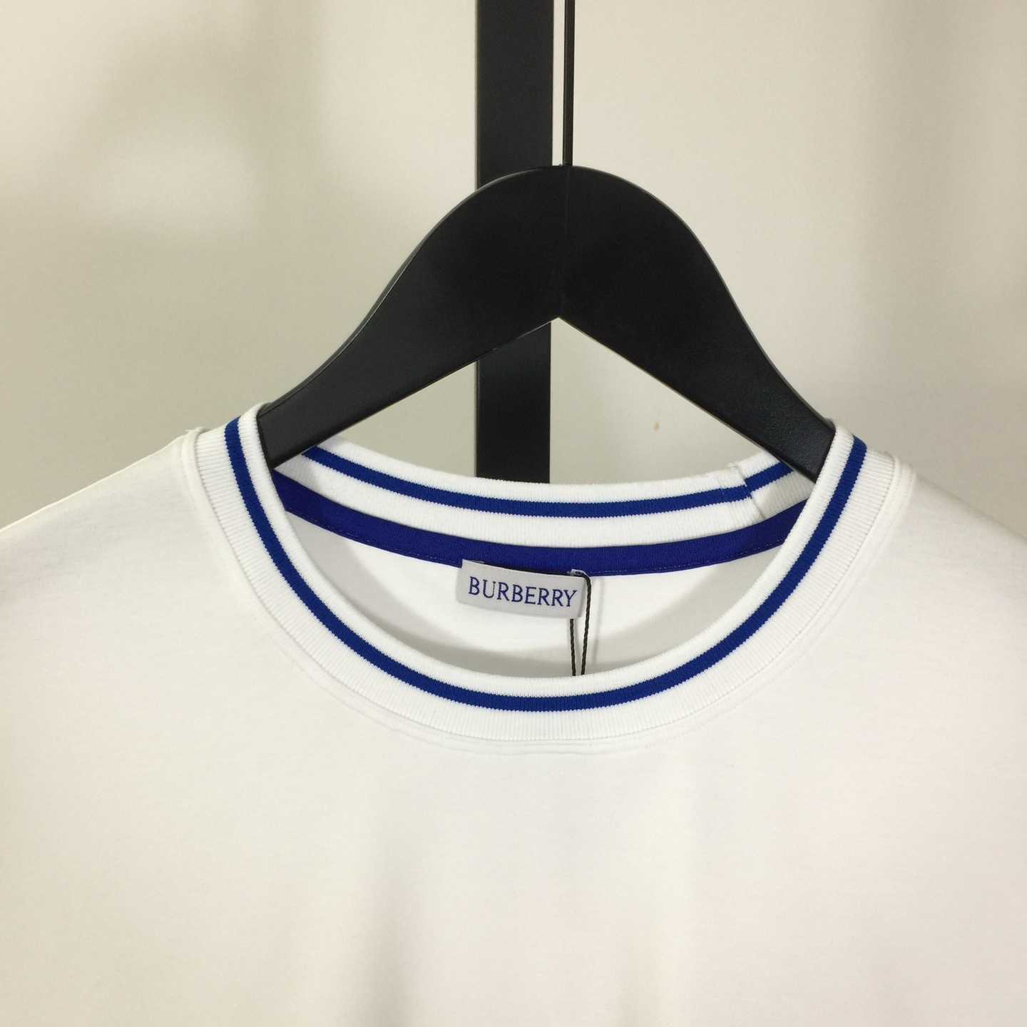 Burberry Logo Cotton T-shirt - DesignerGu