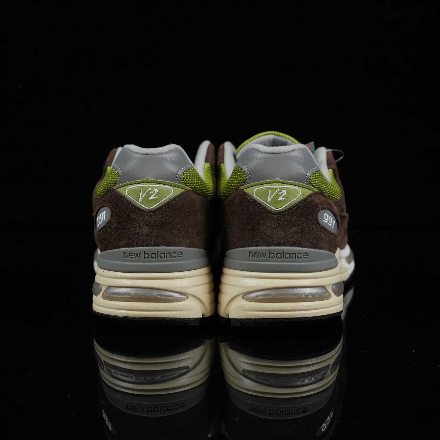 KITH x Danielle Cathari X New Balance Reverse Matcha    U991CK2 - DesignerGu