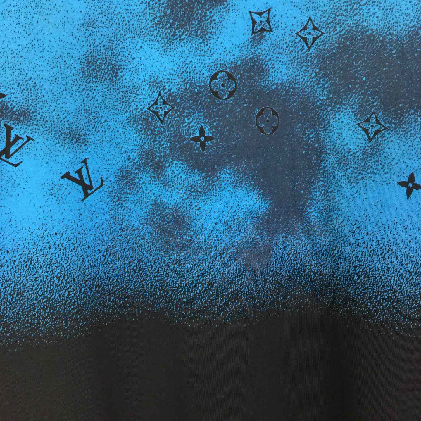 Louis Vuitton Monogram Gradient Cotton T-Shirt - DesignerGu
