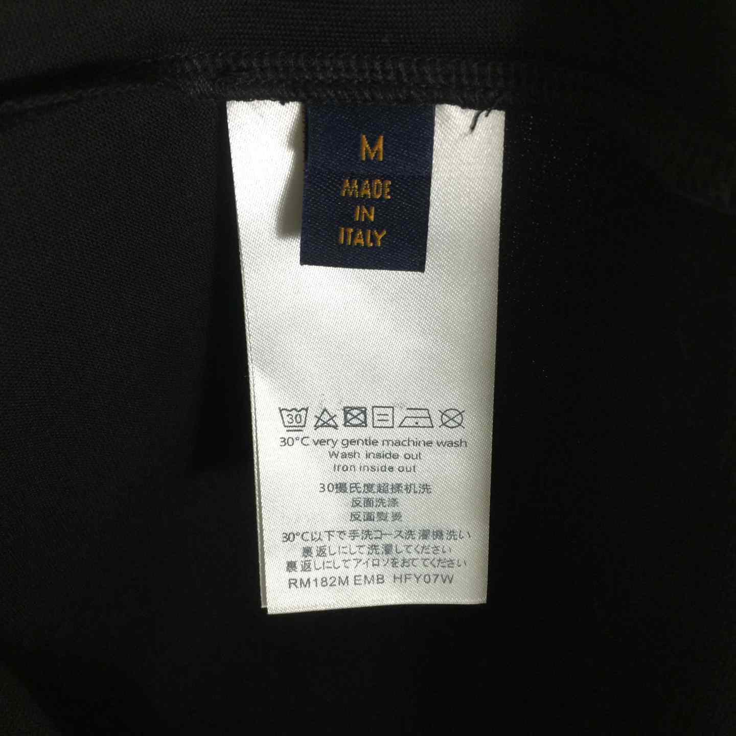 Louis Vuitton With Graffiti-style Logo - DesignerGu