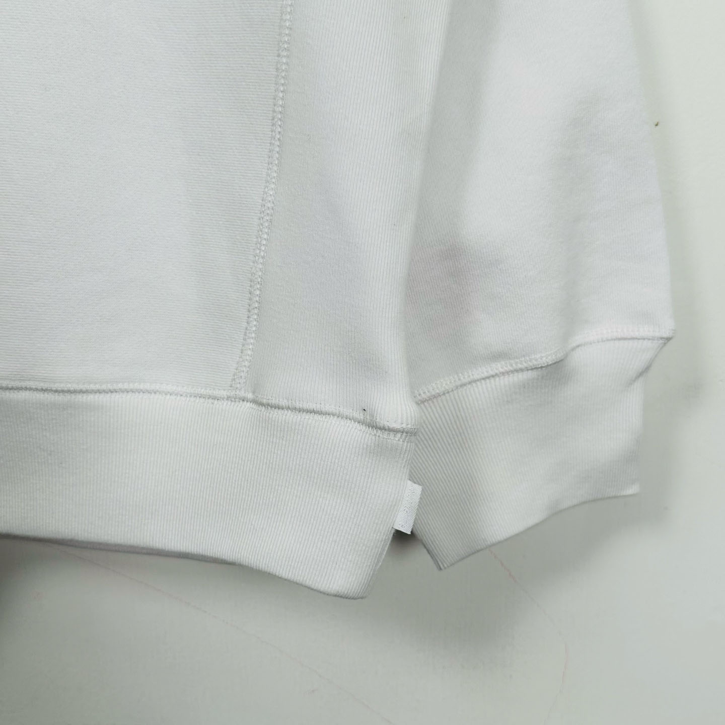 Supreme 25SS Wash Box Logo Crewneck 'White' - DesignerGu