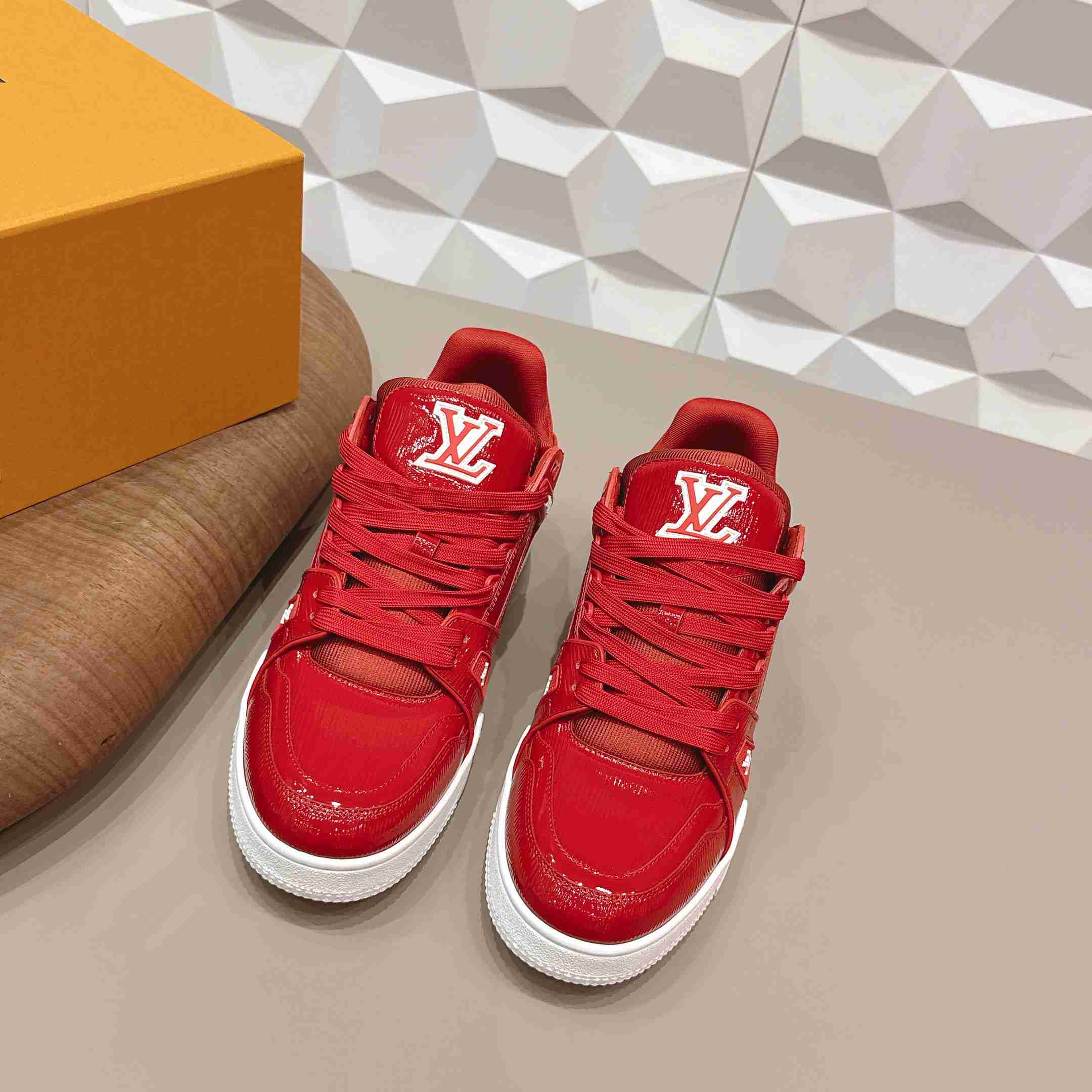 Louis Vuitton Trainer Sneaker 1AJ047 - DesignerGu