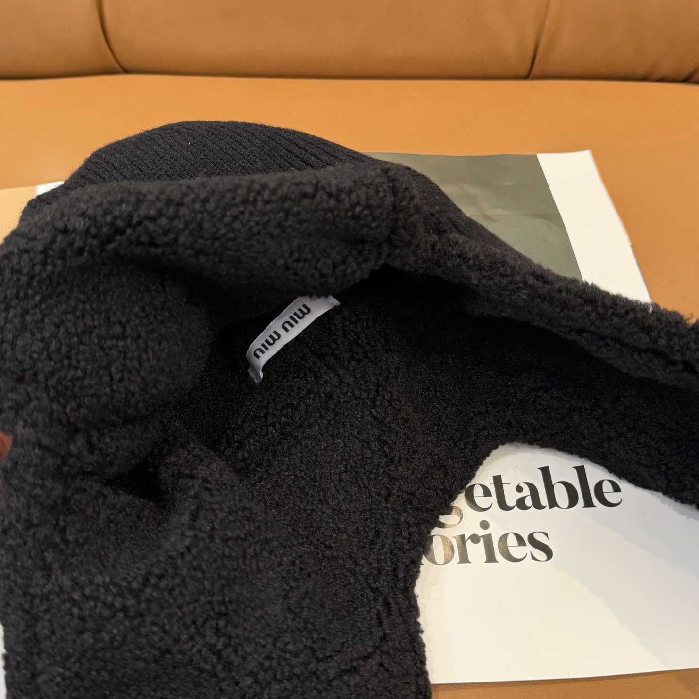 Miu Miu Sherpa Trapper - DesignerGu