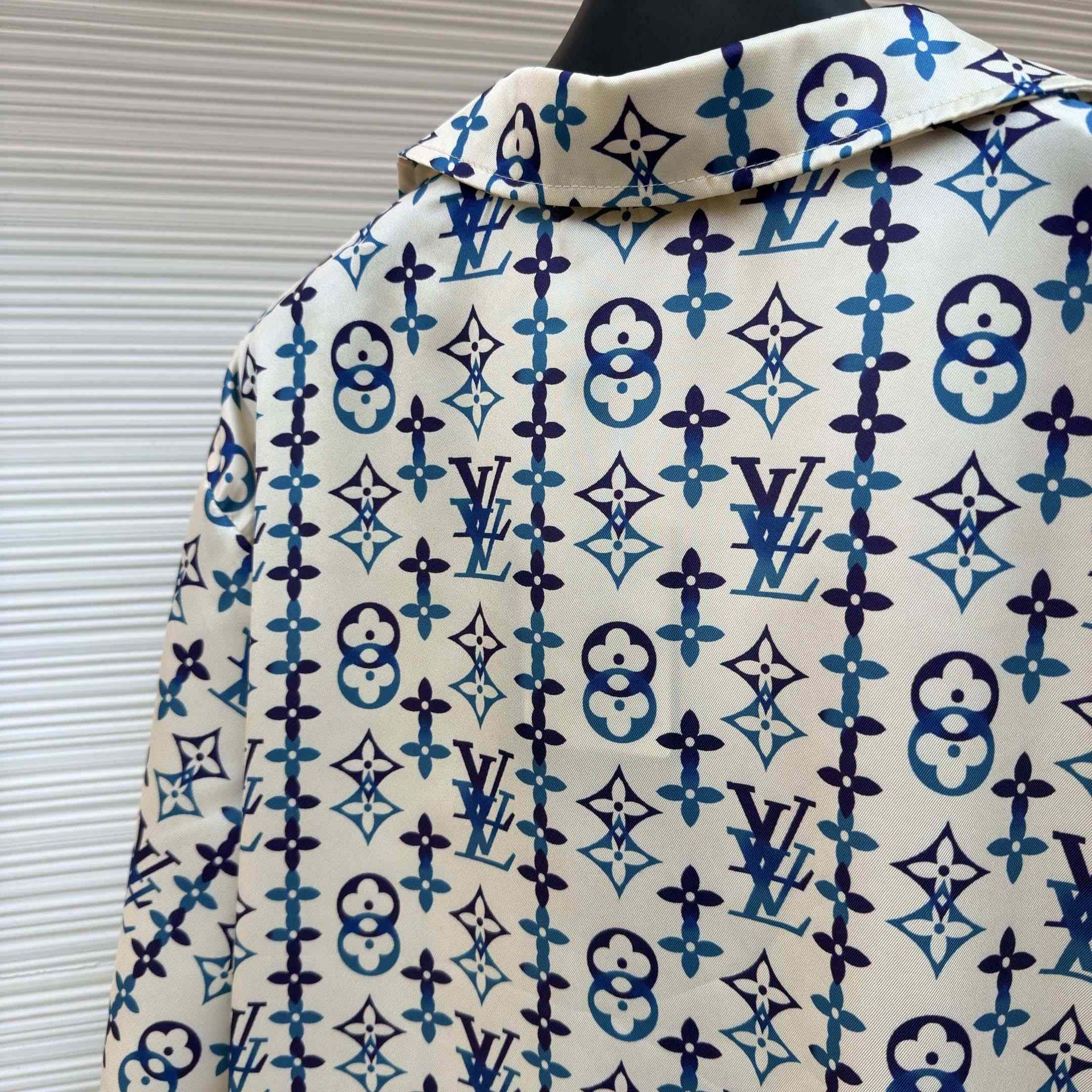 Louis Vuitton Monogram Printed Silk Short-Sleeved Shirt   1AJUOH - DesignerGu