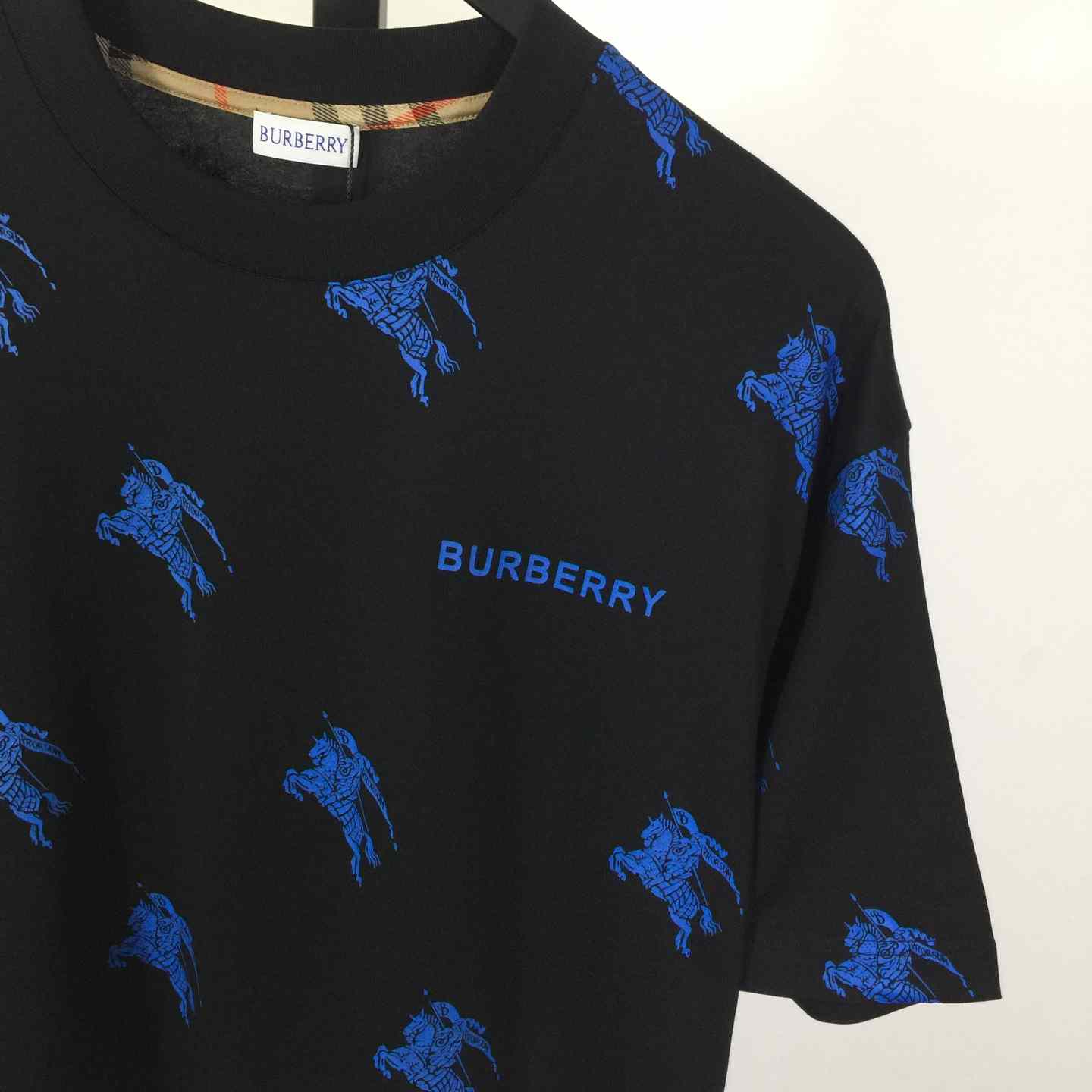 Burberry Logo Cotton T-shirt - DesignerGu