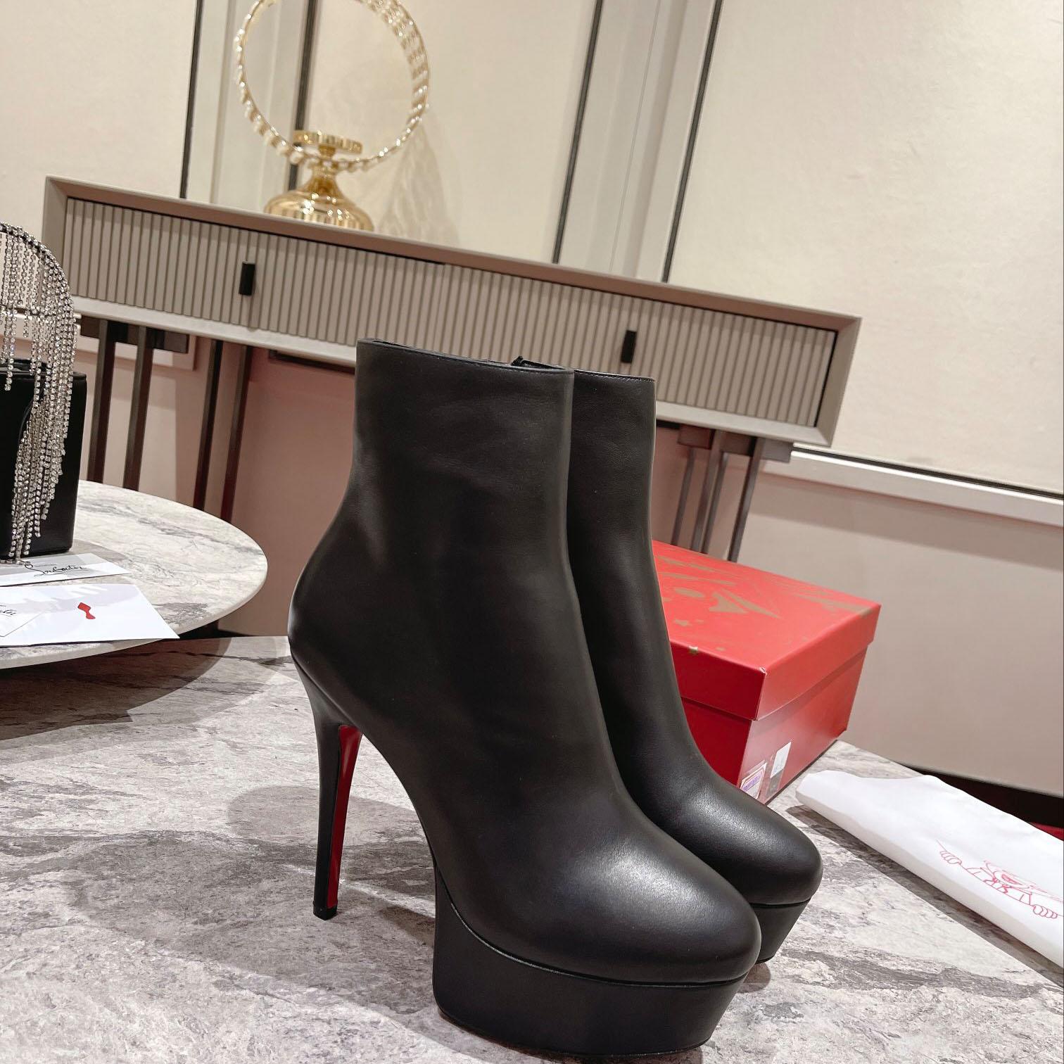 Christian Louboutin Black Bianca Leather Boots - DesignerGu