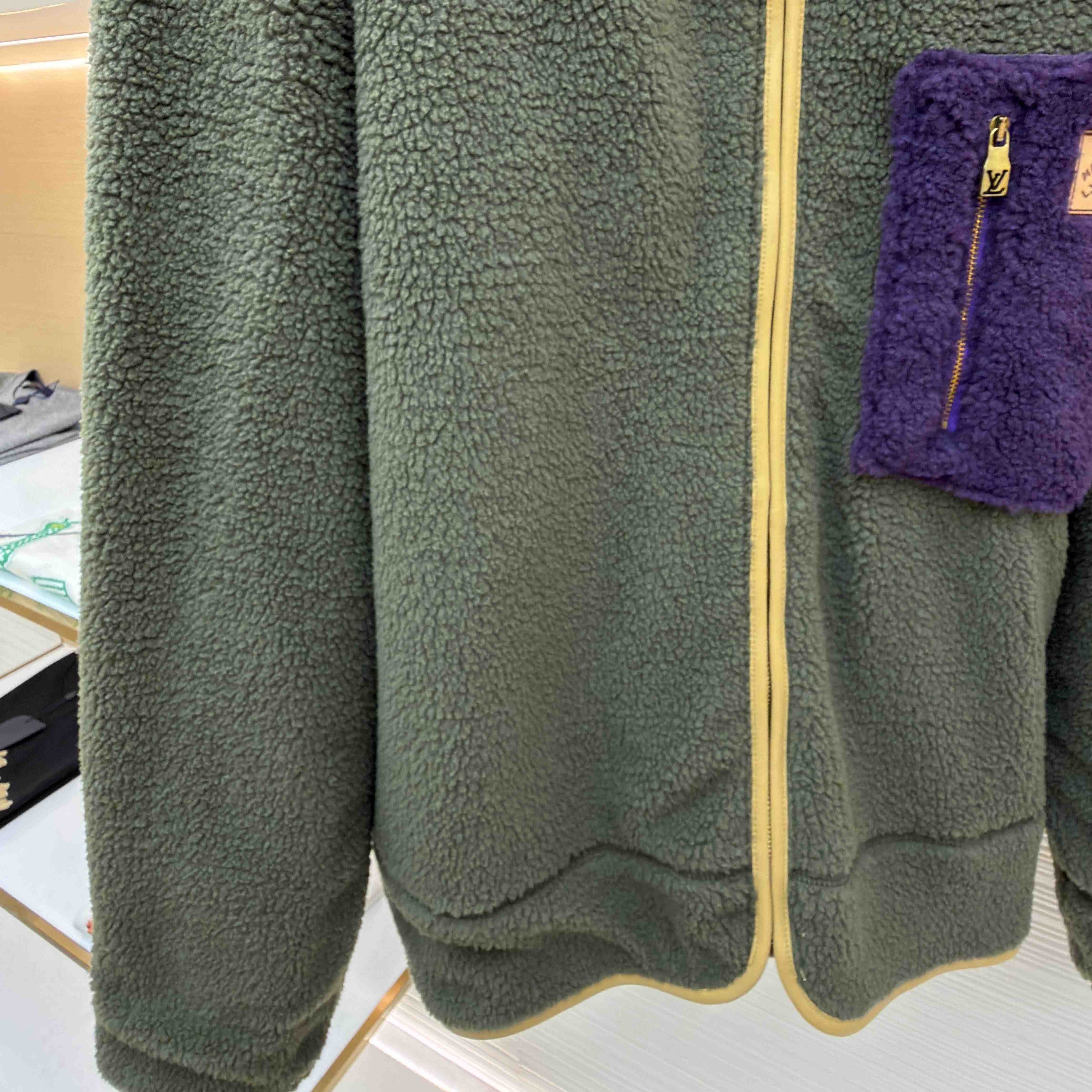 Louis Vuitton Shearling Jacket   1AJUSY - DesignerGu