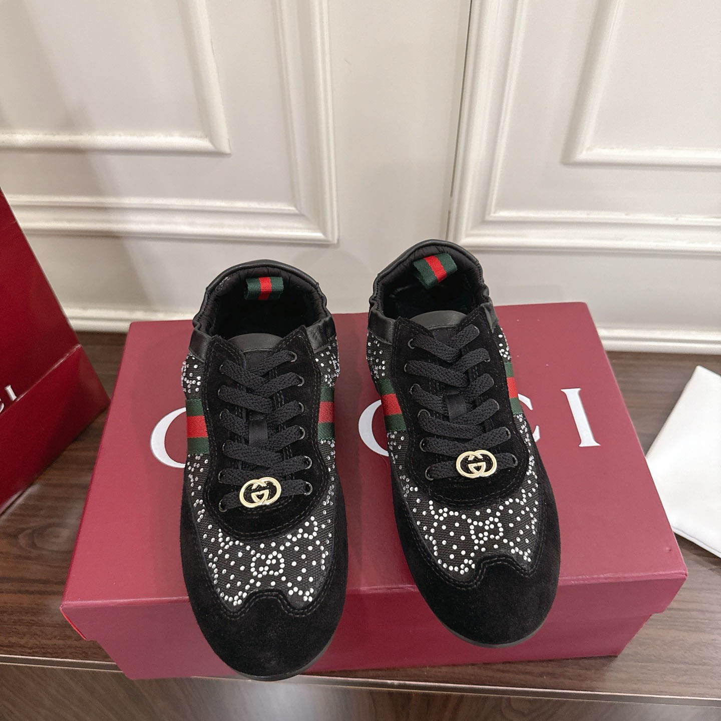 Gucci Women's Gucci Shift GG Crystal Sneaker - DesignerGu