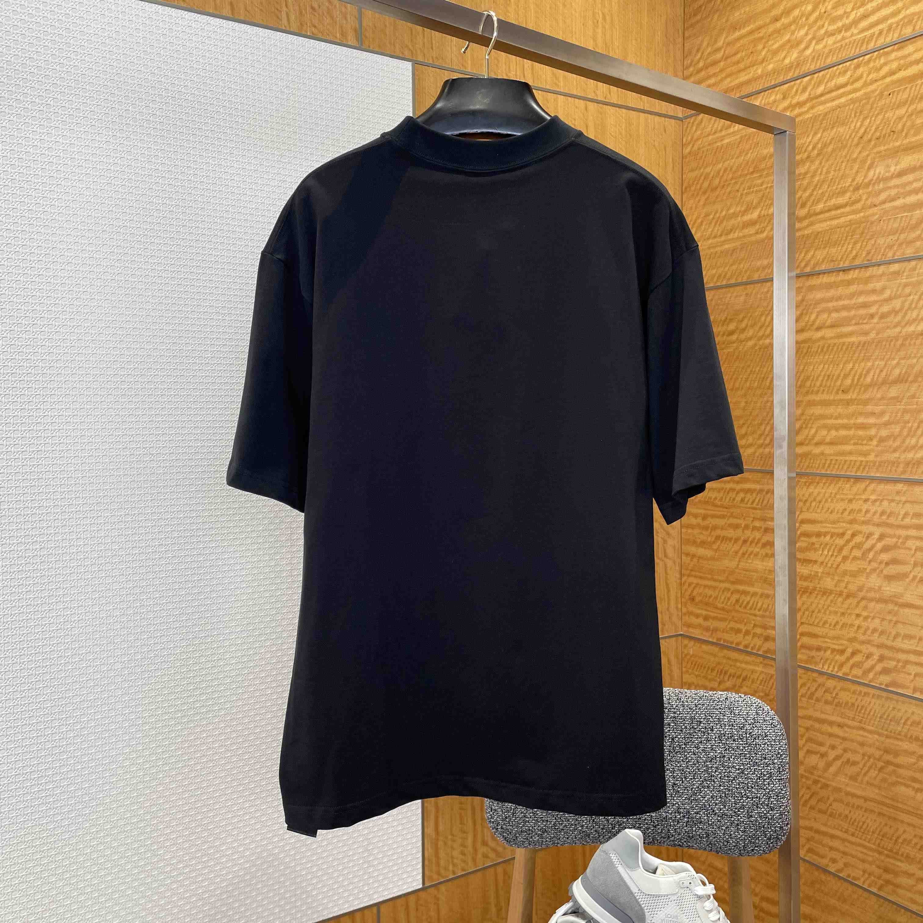 Balenciaga Cursive T-Shirt Medium Fit in black - DesignerGu