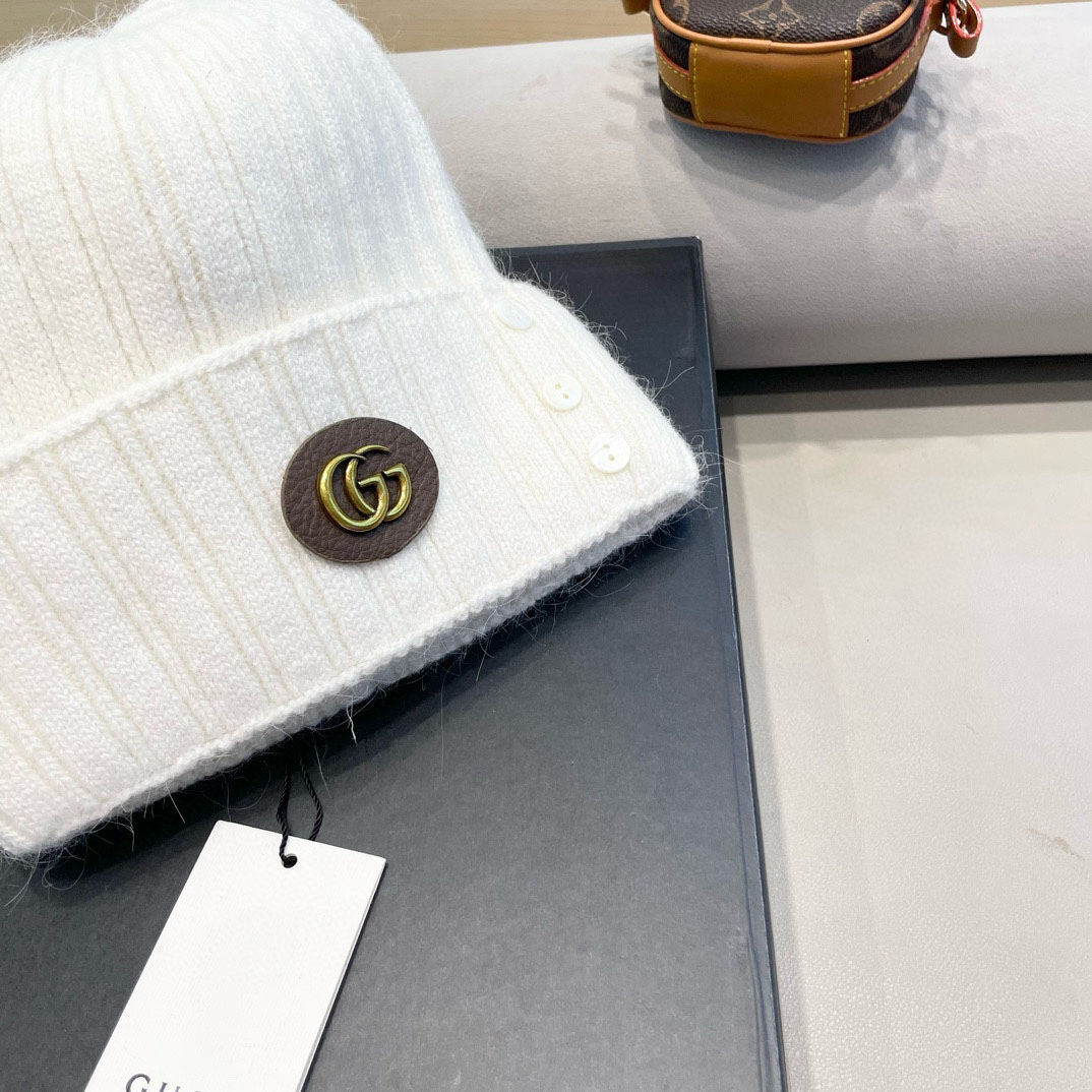 Gucci Beanie    - DesignerGu