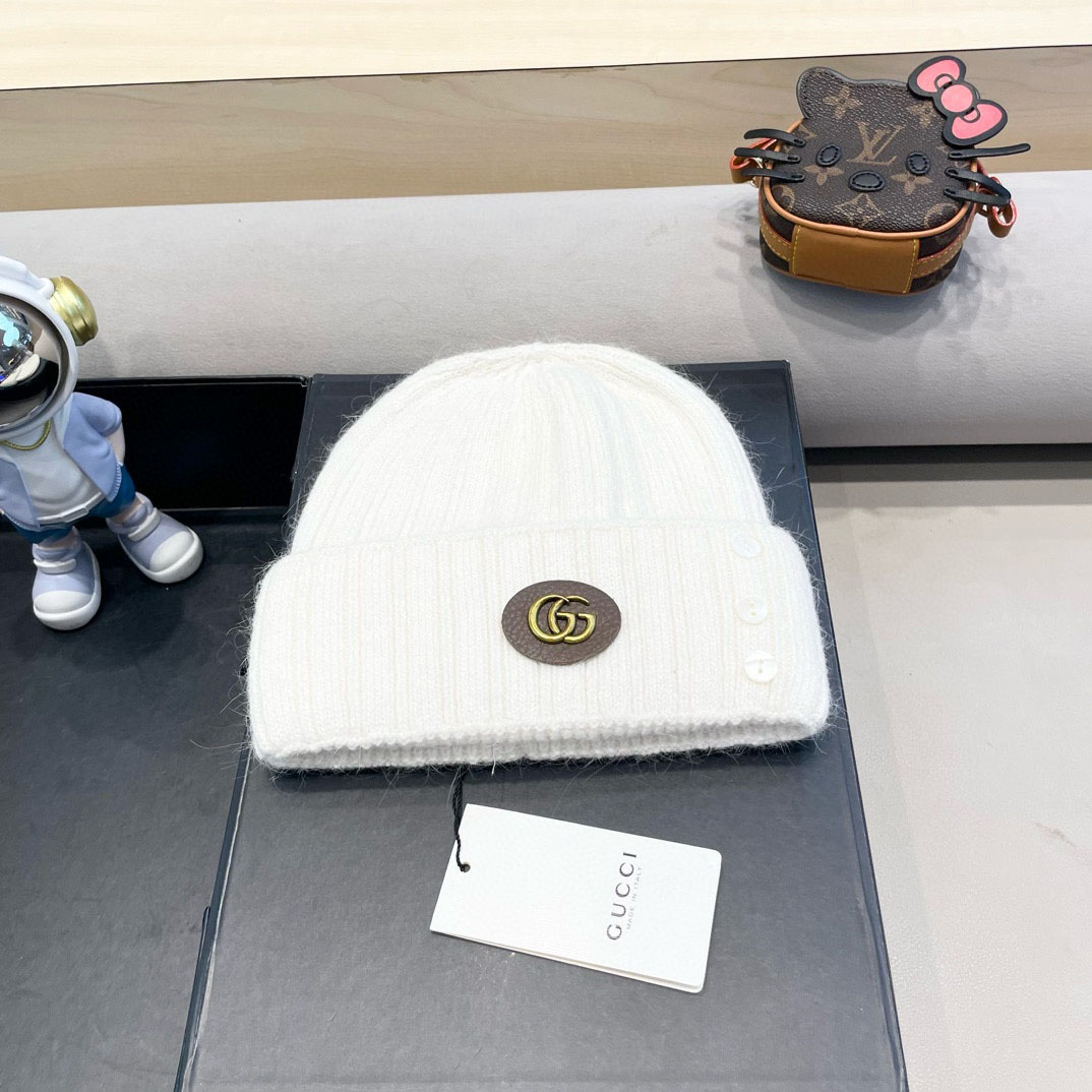 Gucci Beanie    - DesignerGu