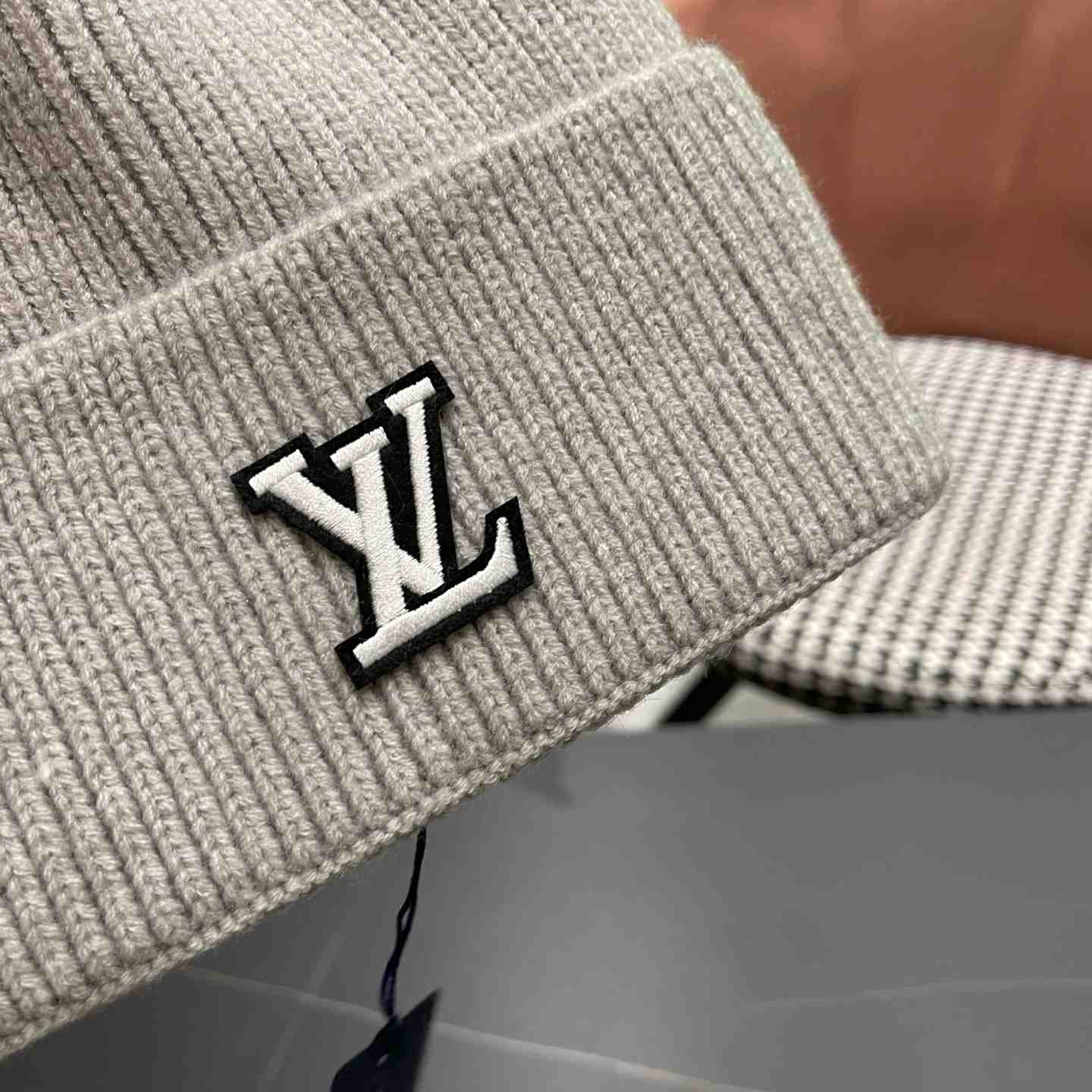 Louis Vuitton Beanie    - DesignerGu