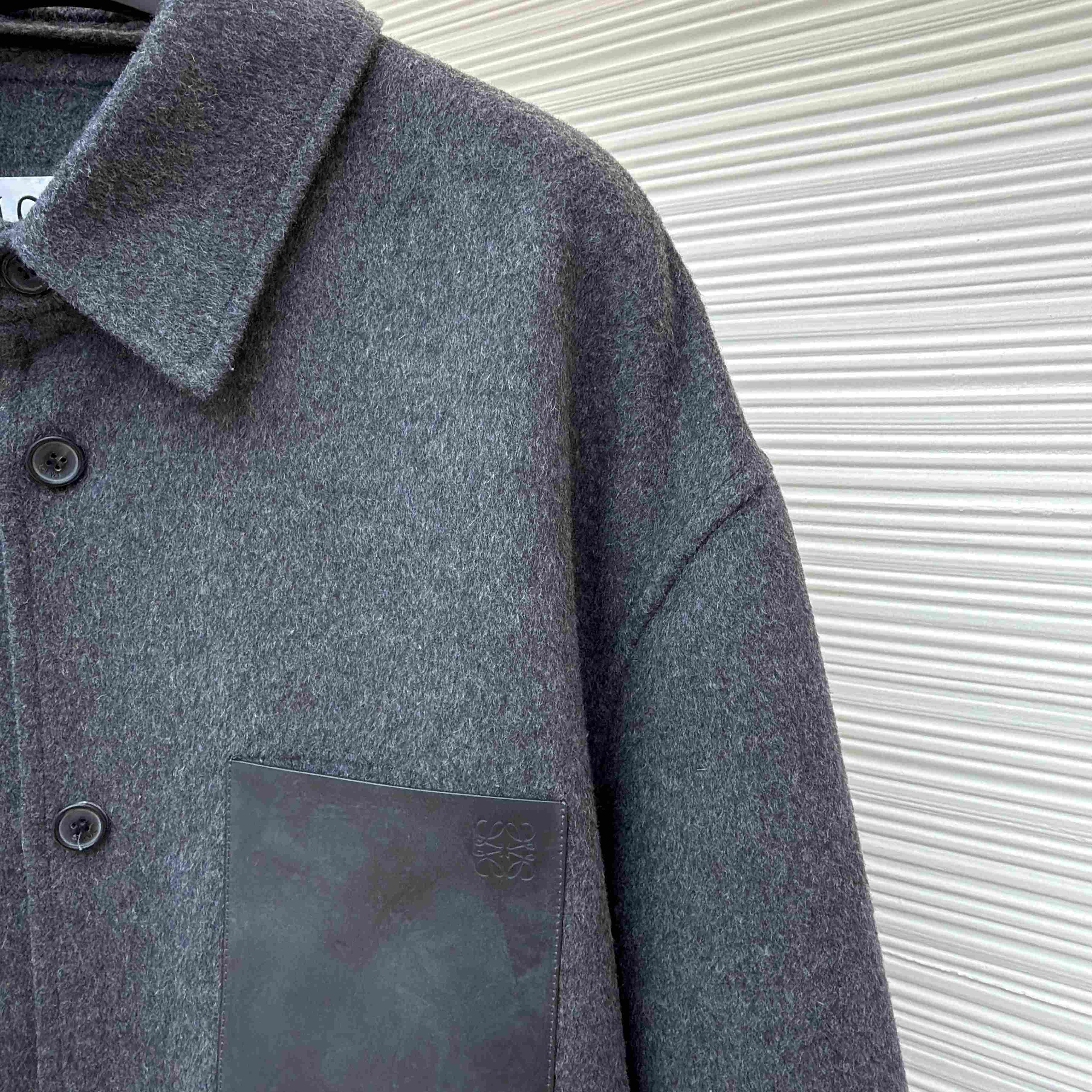 Loewe Overshirt In Wool And Cashmere - DesignerGu