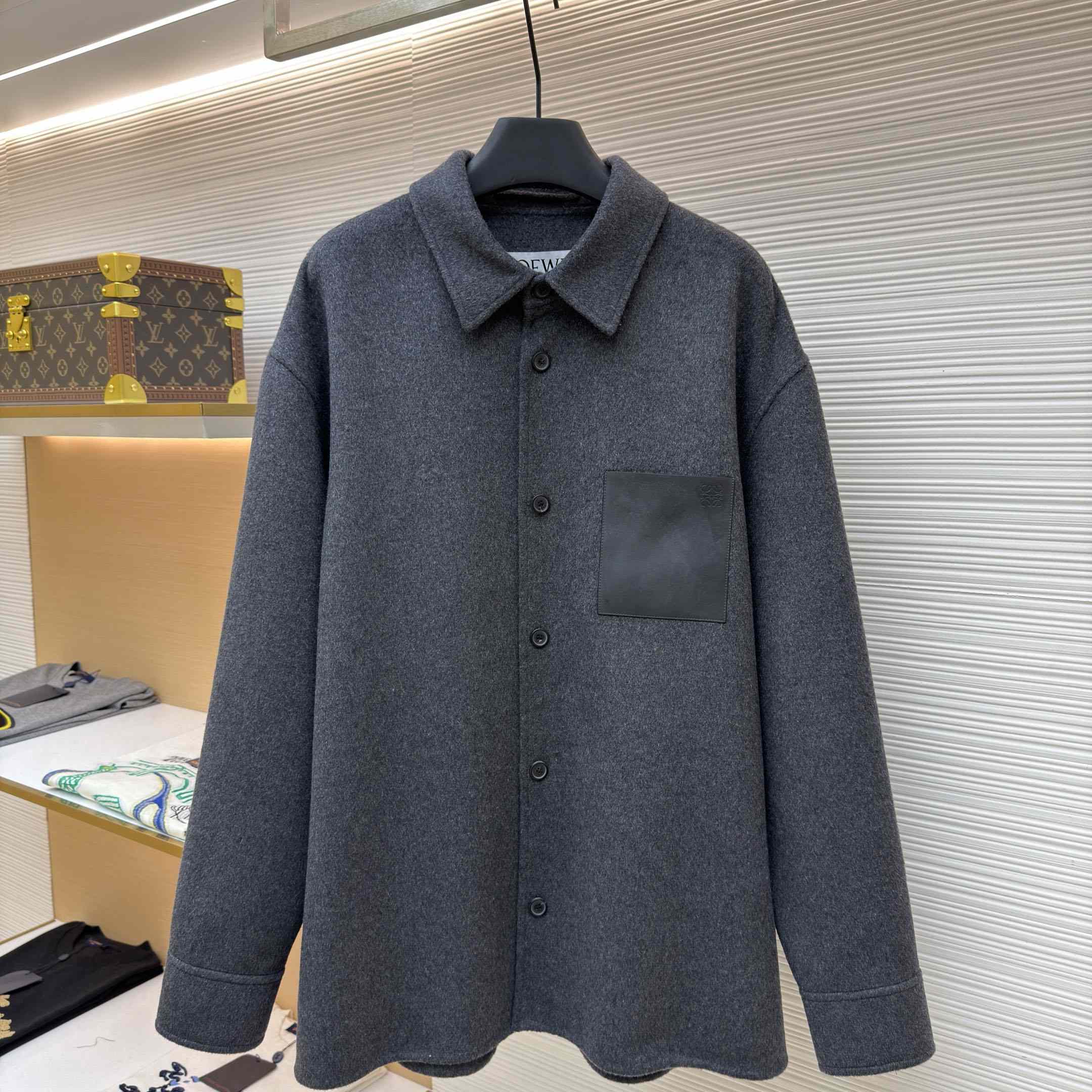 Loewe Overshirt In Wool And Cashmere - DesignerGu