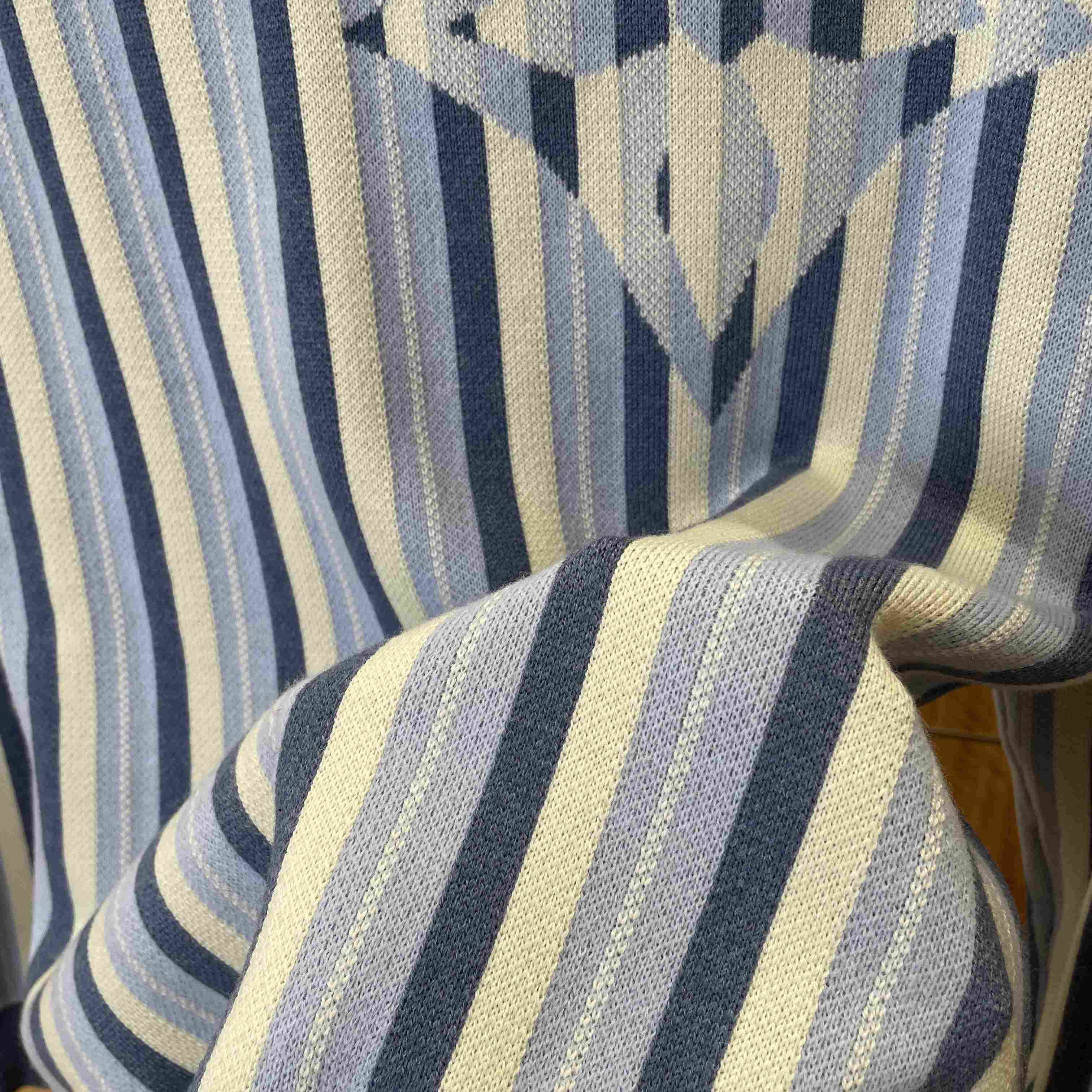 Louis Vuitton Striped Jacquard Cardigan 1AJUHI - DesignerGu