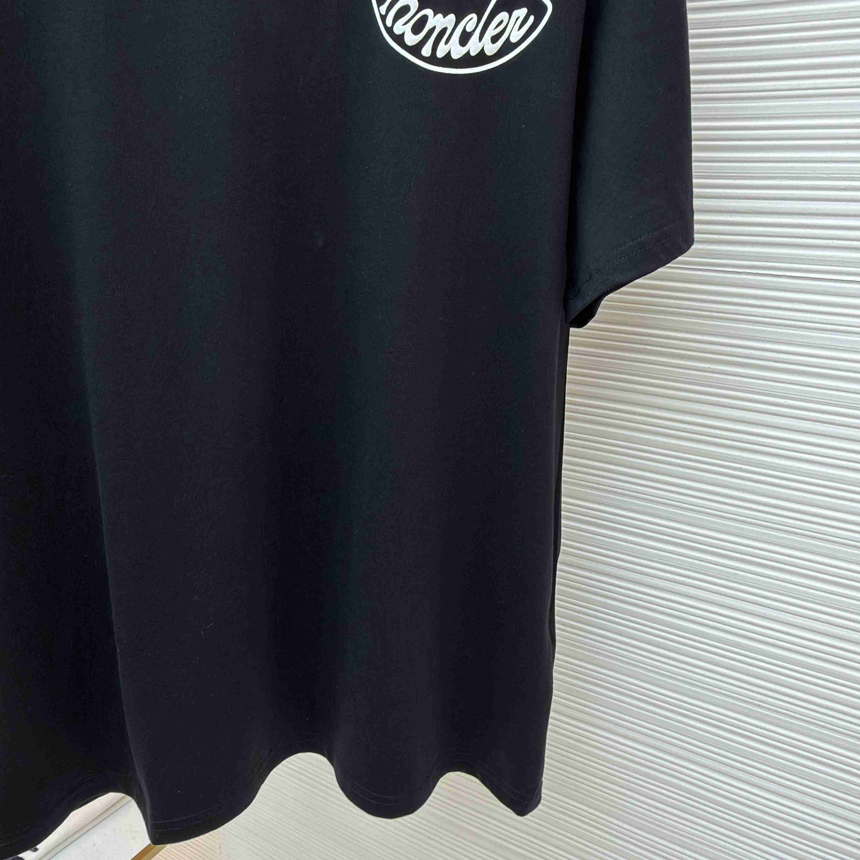 Moncler Logo Cotton T-Shirt - DesignerGu