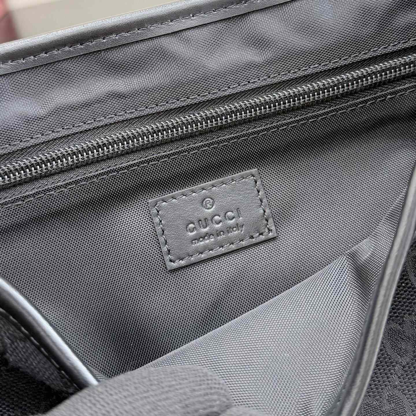 Gucci GG Canvas Small Crossbody Bag 854745 - DesignerGu