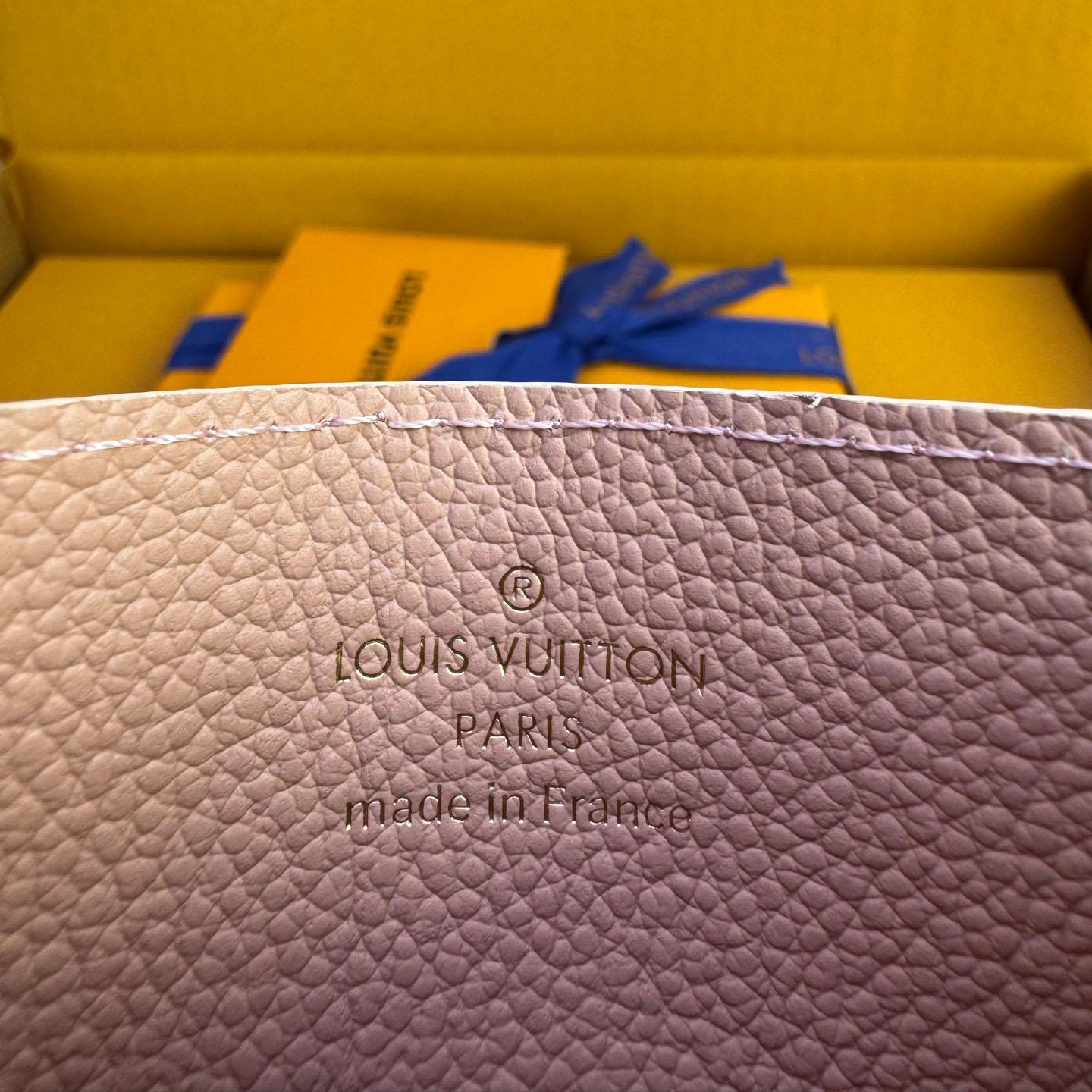 Louis Vuitton LV Charms Card Holder M27888 - DesignerGu