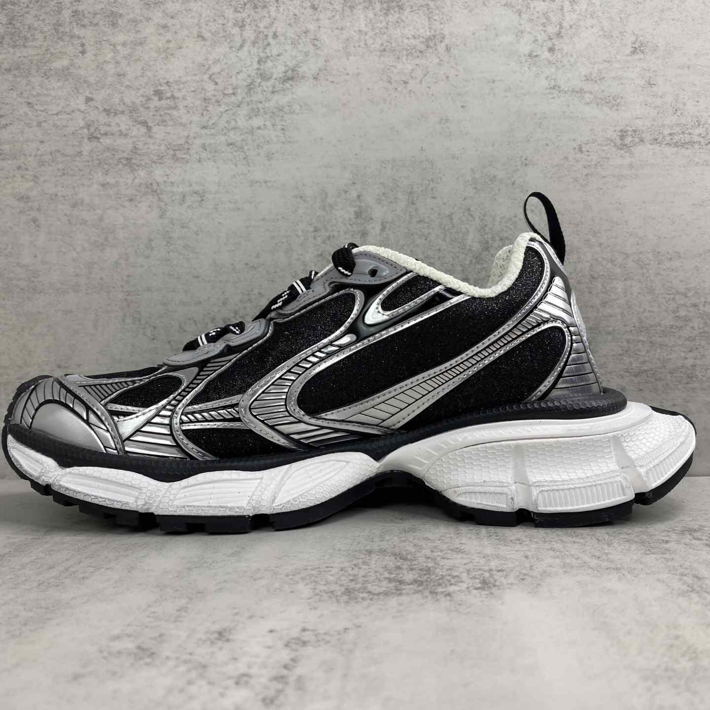 Balenciaga 3XL Sneaker - DesignerGu