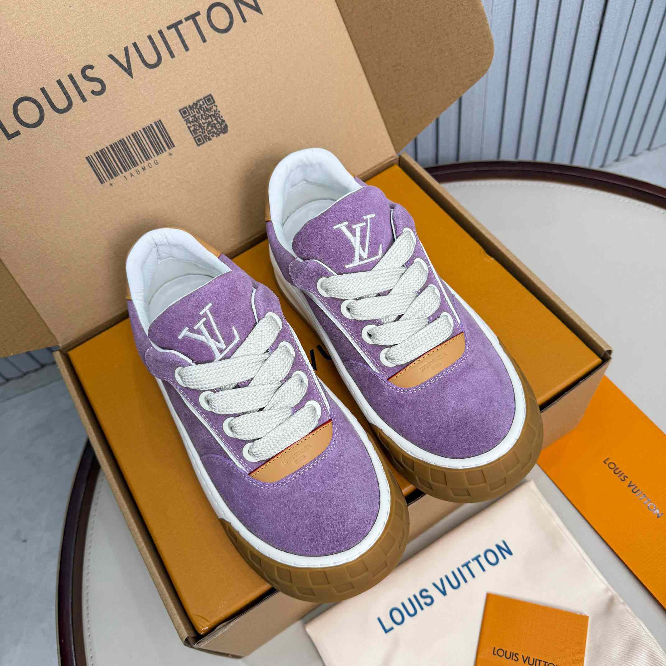 Louis Vuitton LV Tilted Sneaker 1AJTI6 - DesignerGu