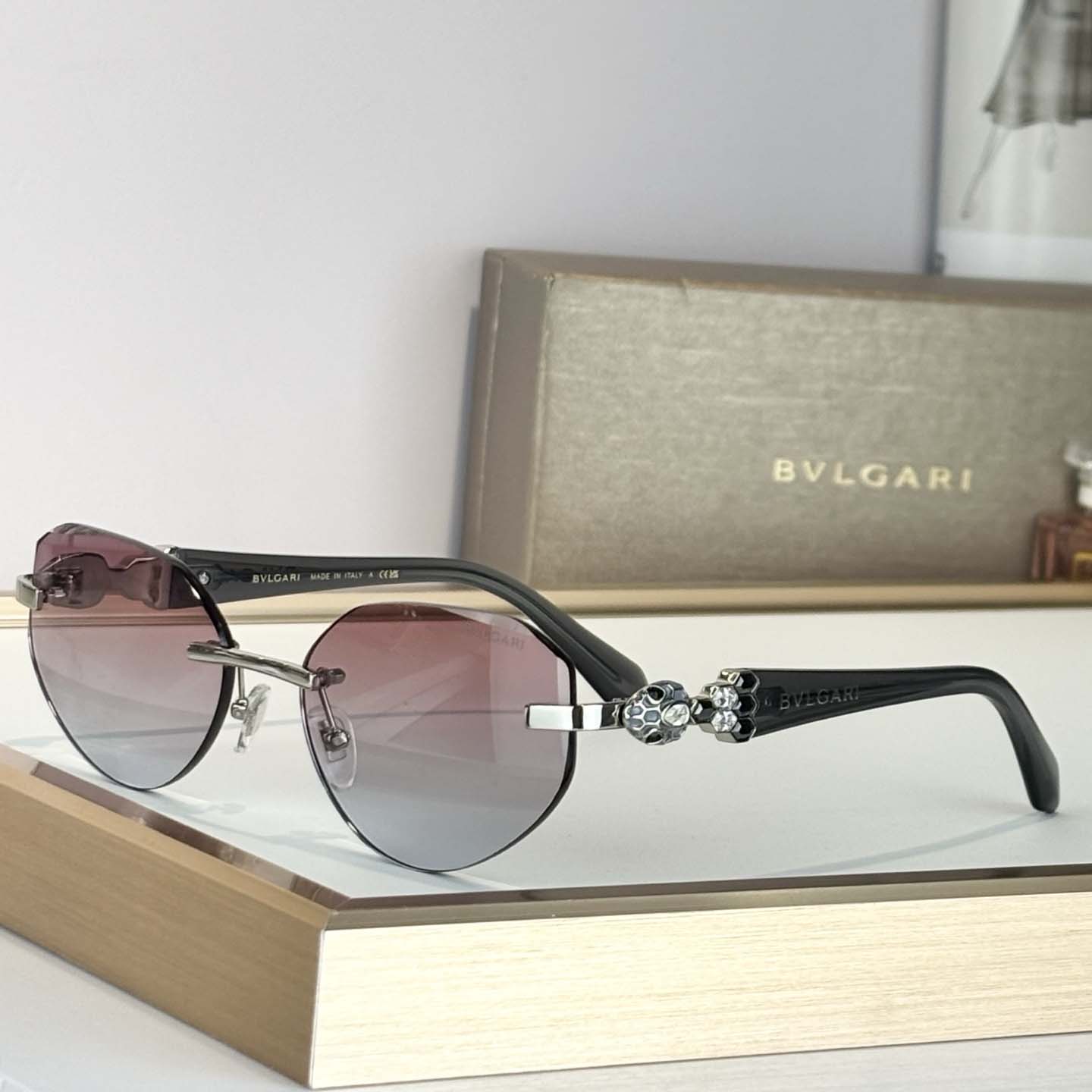 Bvlgari BV 1807LU Sunglasses      - DesignerGu