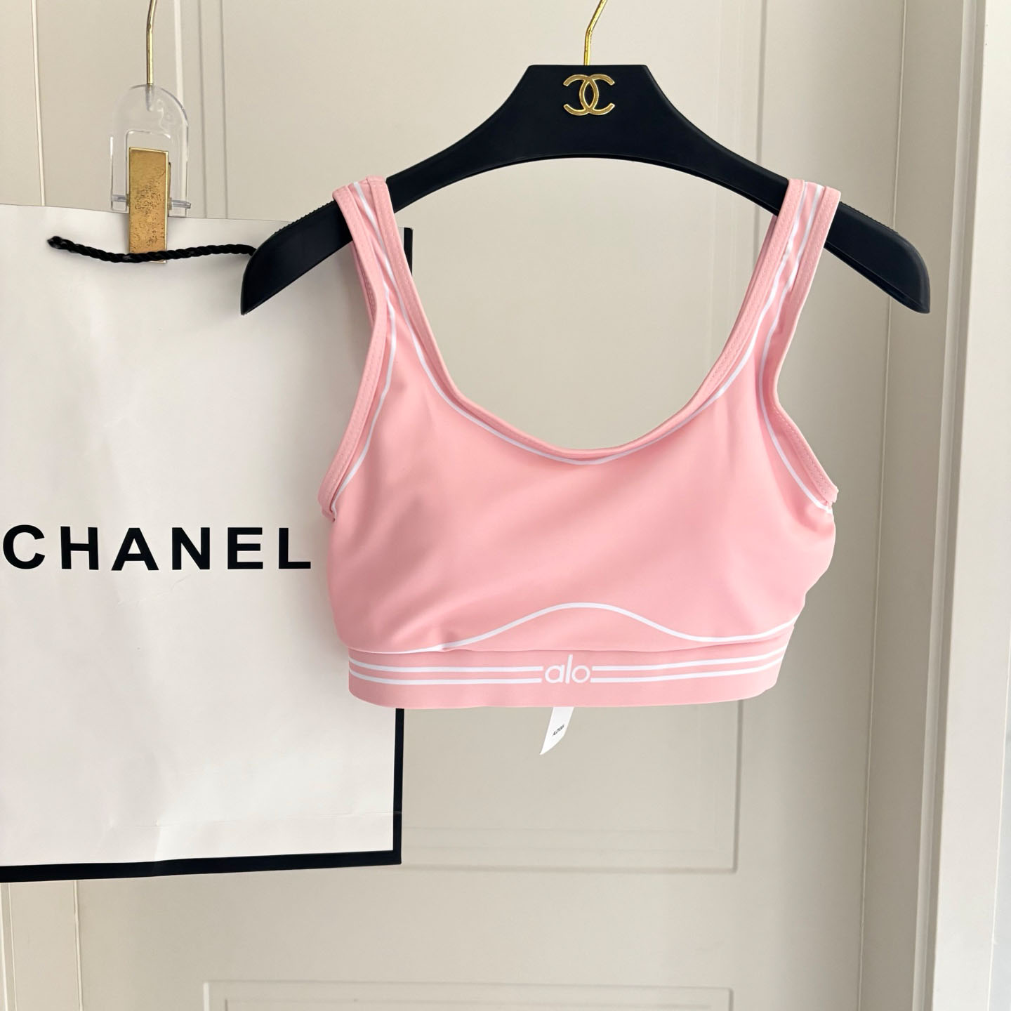 Alo Yoga - DesignerGu