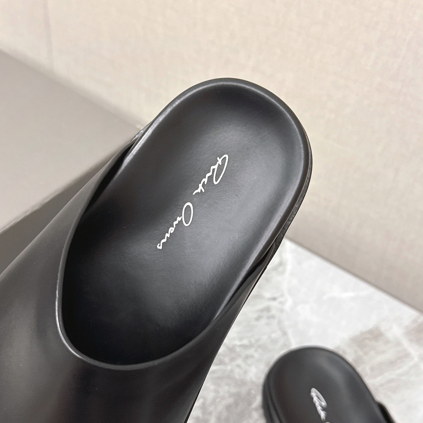 Rick Owens Porterville Granola Leather Mules - DesignerGu