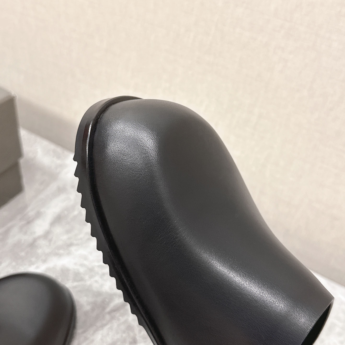 Rick Owens Porterville Granola Leather Mules - DesignerGu