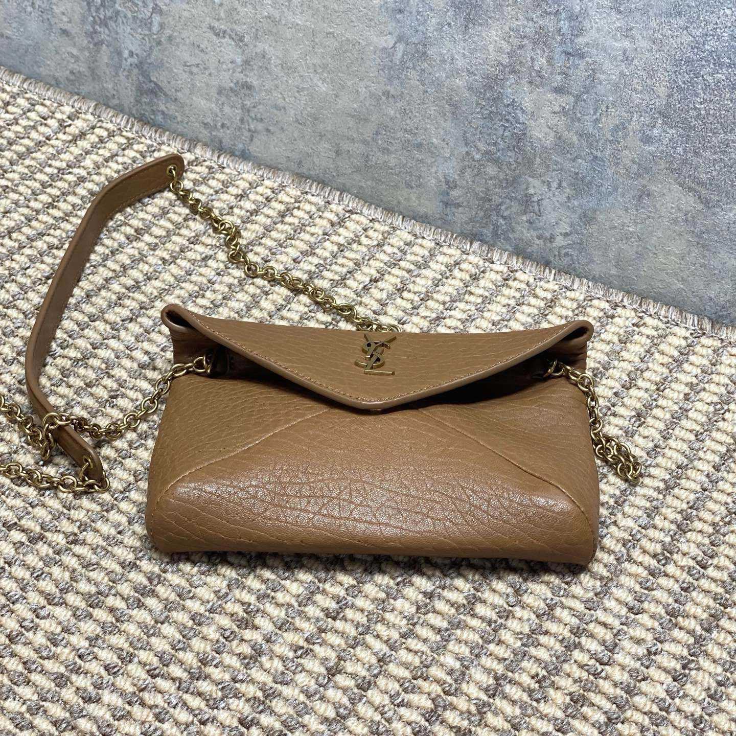 Saint Laurent Cassandre Small Chain Clutch In Lambskin - DesignerGu