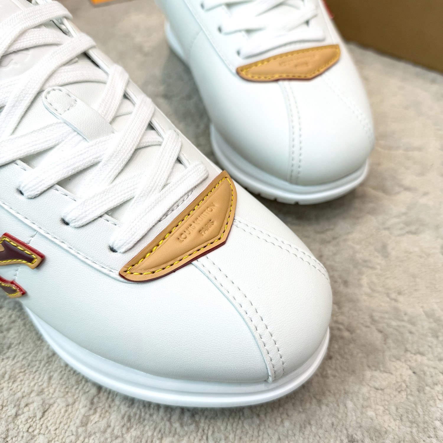 Louis Vuitton LV BUTTERSOFT Sneaker  1AJAQD - DesignerGu