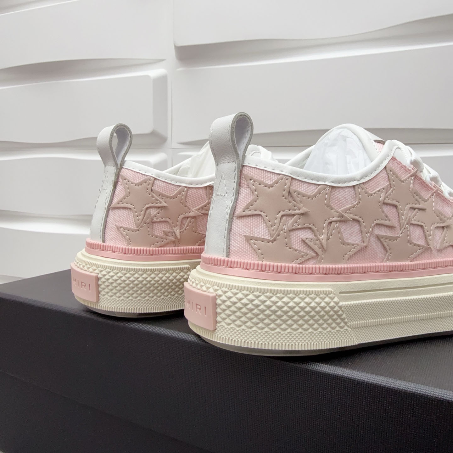 Amiri Stars Low-Top Canvas Platform Sneakers - DesignerGu