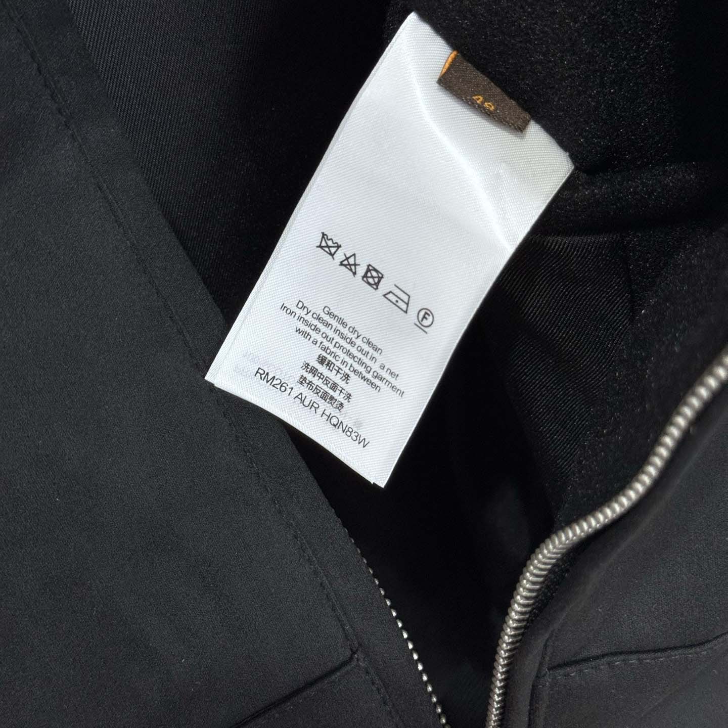 Louis Vuitton Leather Mix Hooded Blouson    1AJSN7 - DesignerGu