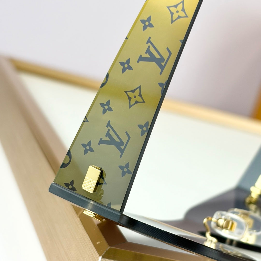 Louis Vuitton Sunglasses   Z2198U - DesignerGu