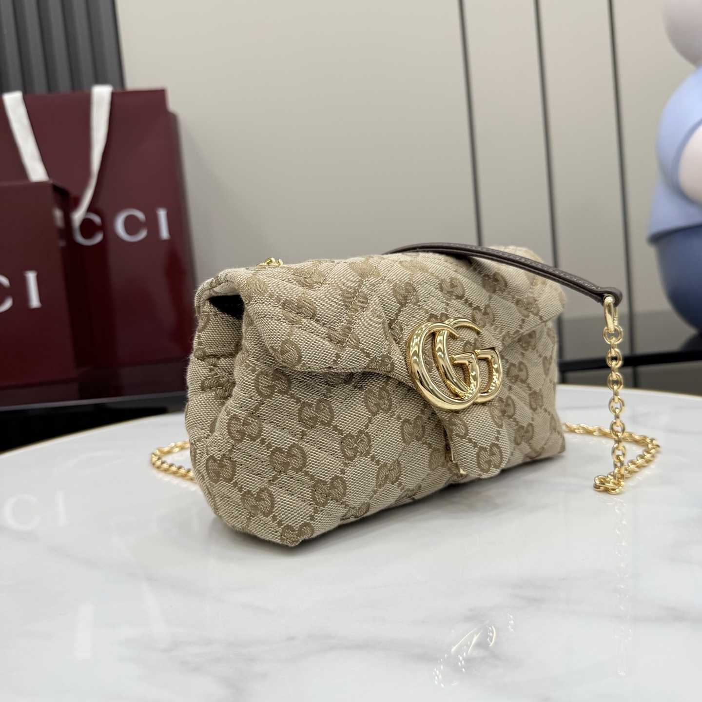 Gucci GG Marmont Mini Shoulder Bag - DesignerGu