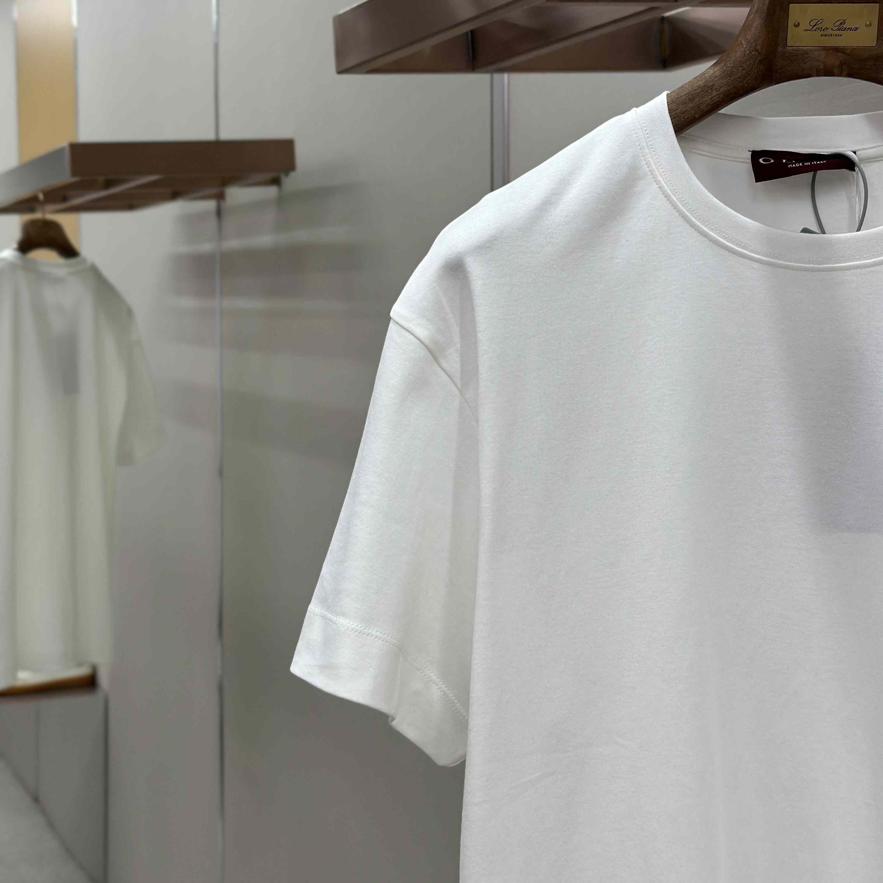 Gucci Cotton Jersey T-shirt With Embroidery - DesignerGu