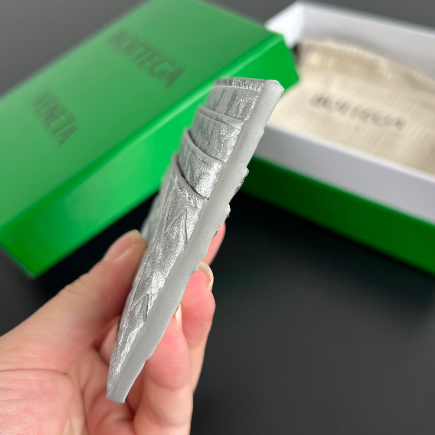 Bottega Veneta Intrecciato Credit Card Case - DesignerGu