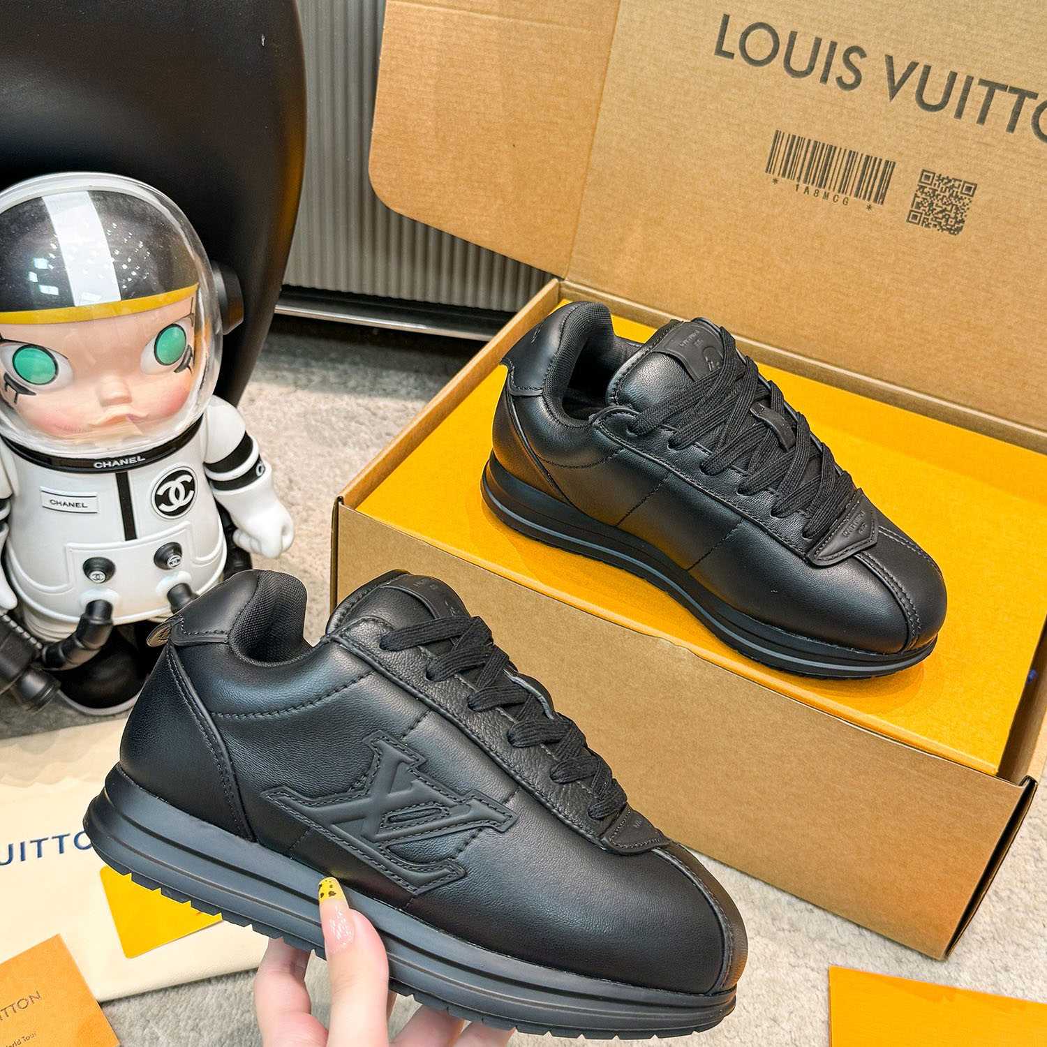Louis Vuitton LV BUTTERSOFT Sneaker  1AIKEL - DesignerGu