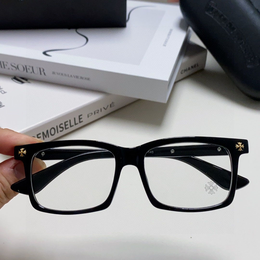 Chrome Hearts Glasses - DesignerGu