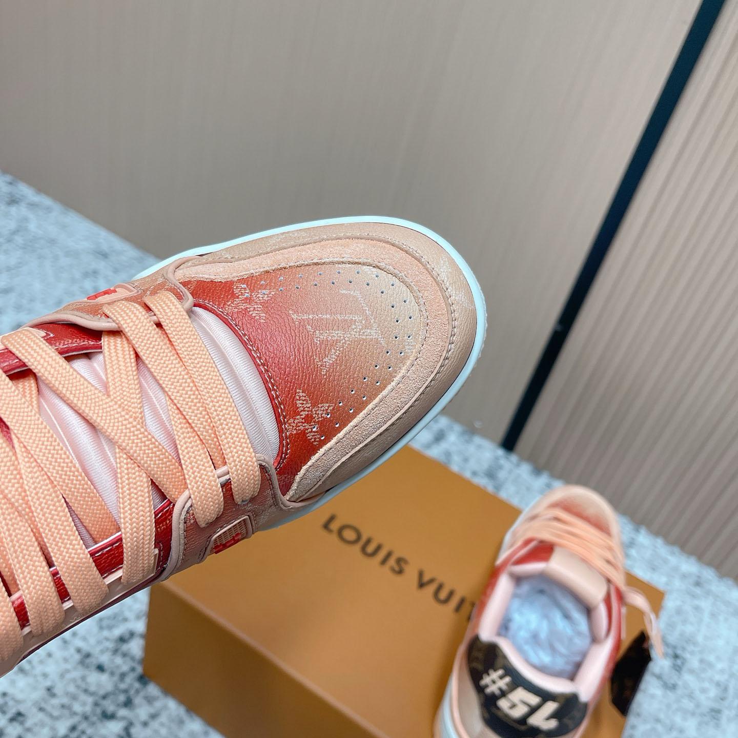 Louis Vuitton LV Trainer Sneaker  1AJTPM - DesignerGu