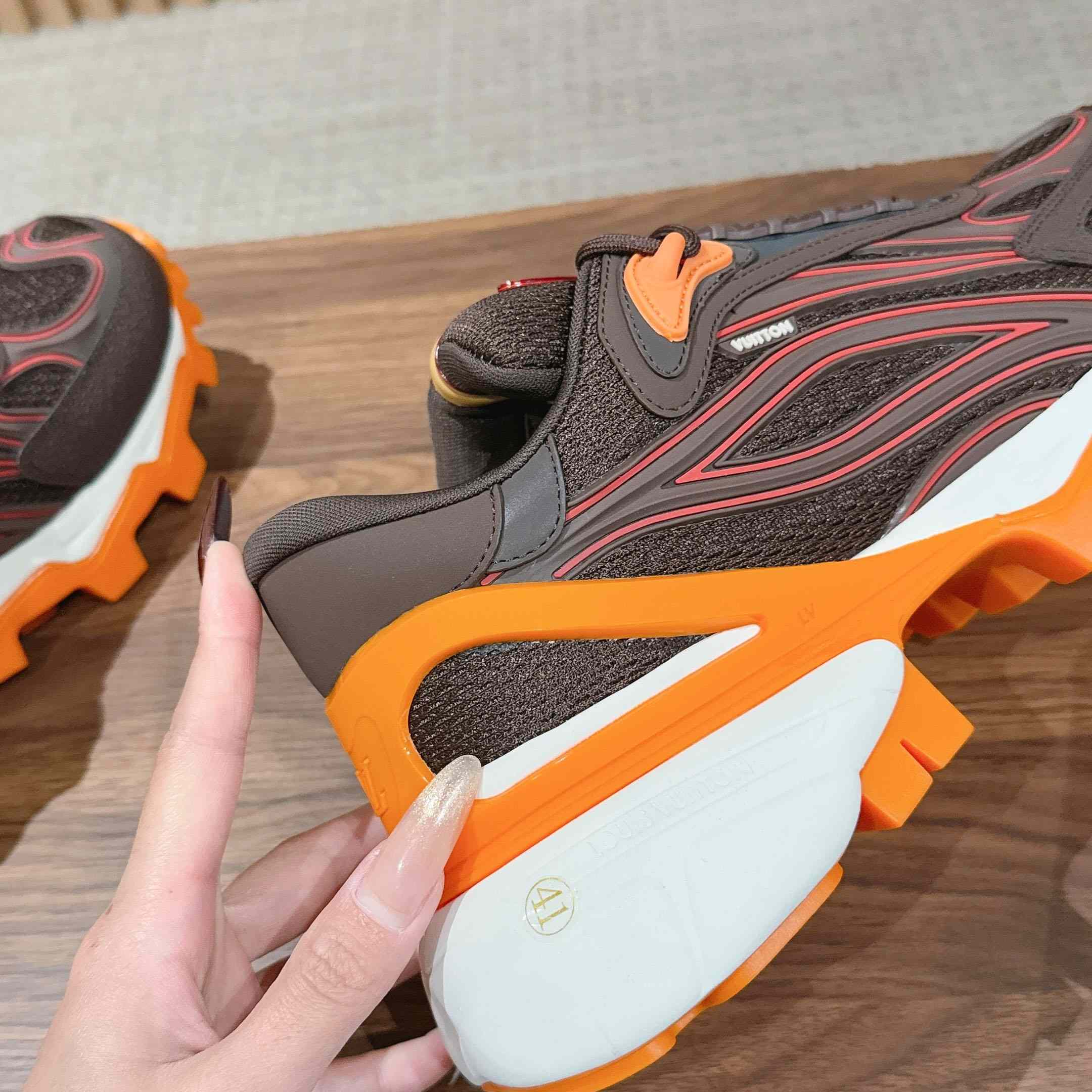 Louis Vuitton Summit Sneaker 1AJAF6 - DesignerGu