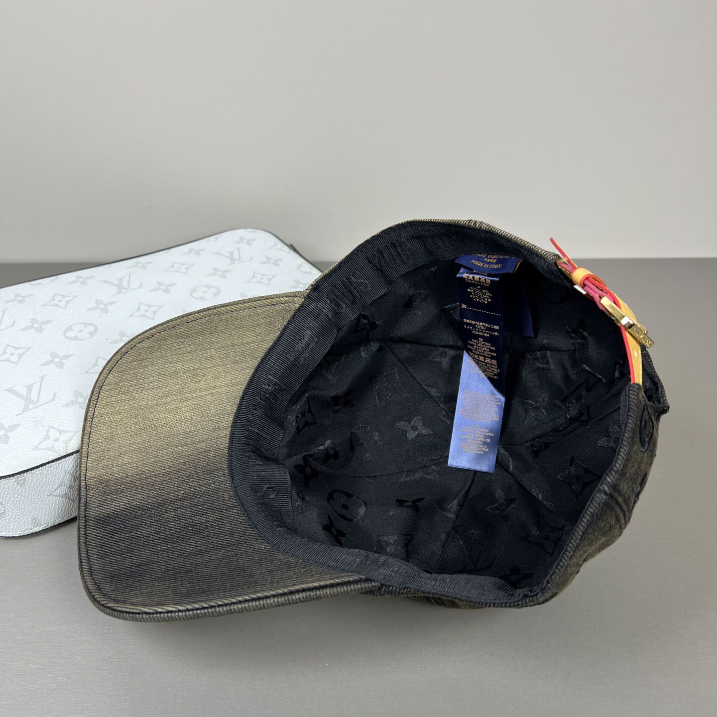Louis Vuitton Monogram Gradient Hat - DesignerGu