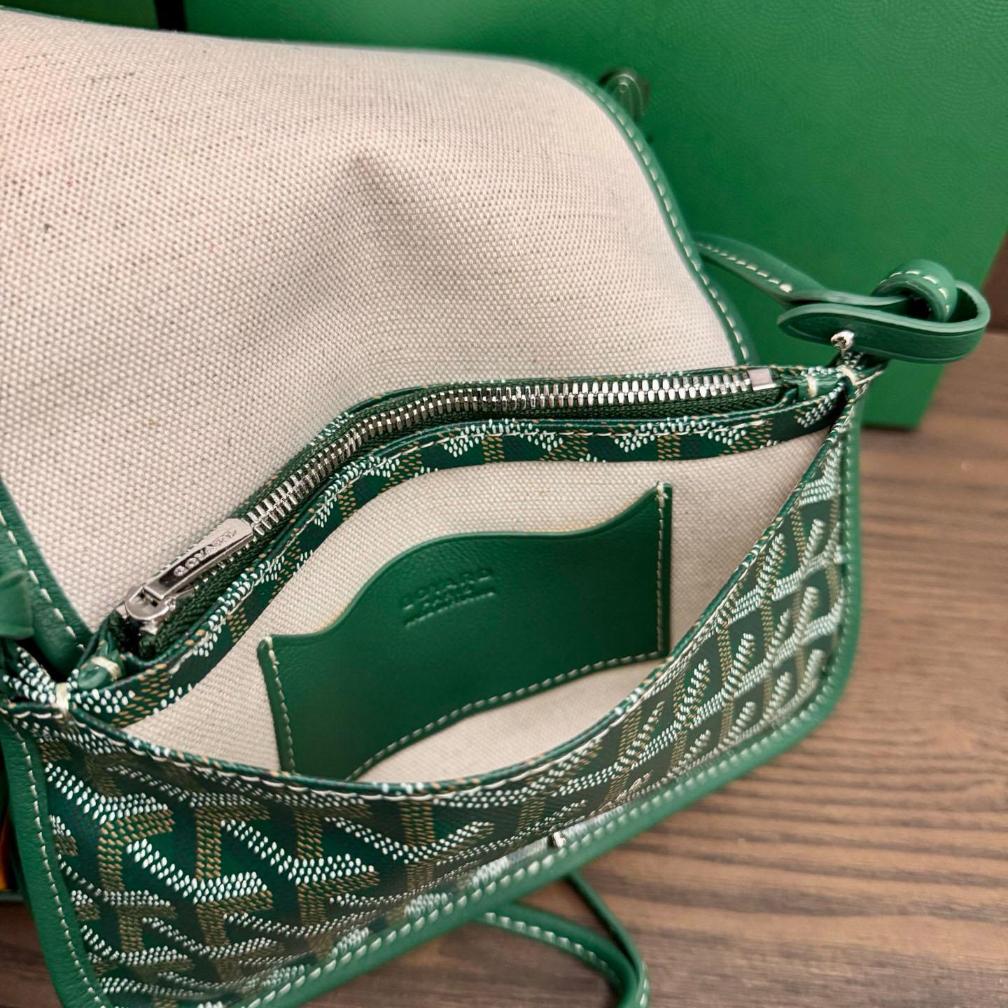 Goyard Plumet Pocket Wallet - DesignerGu